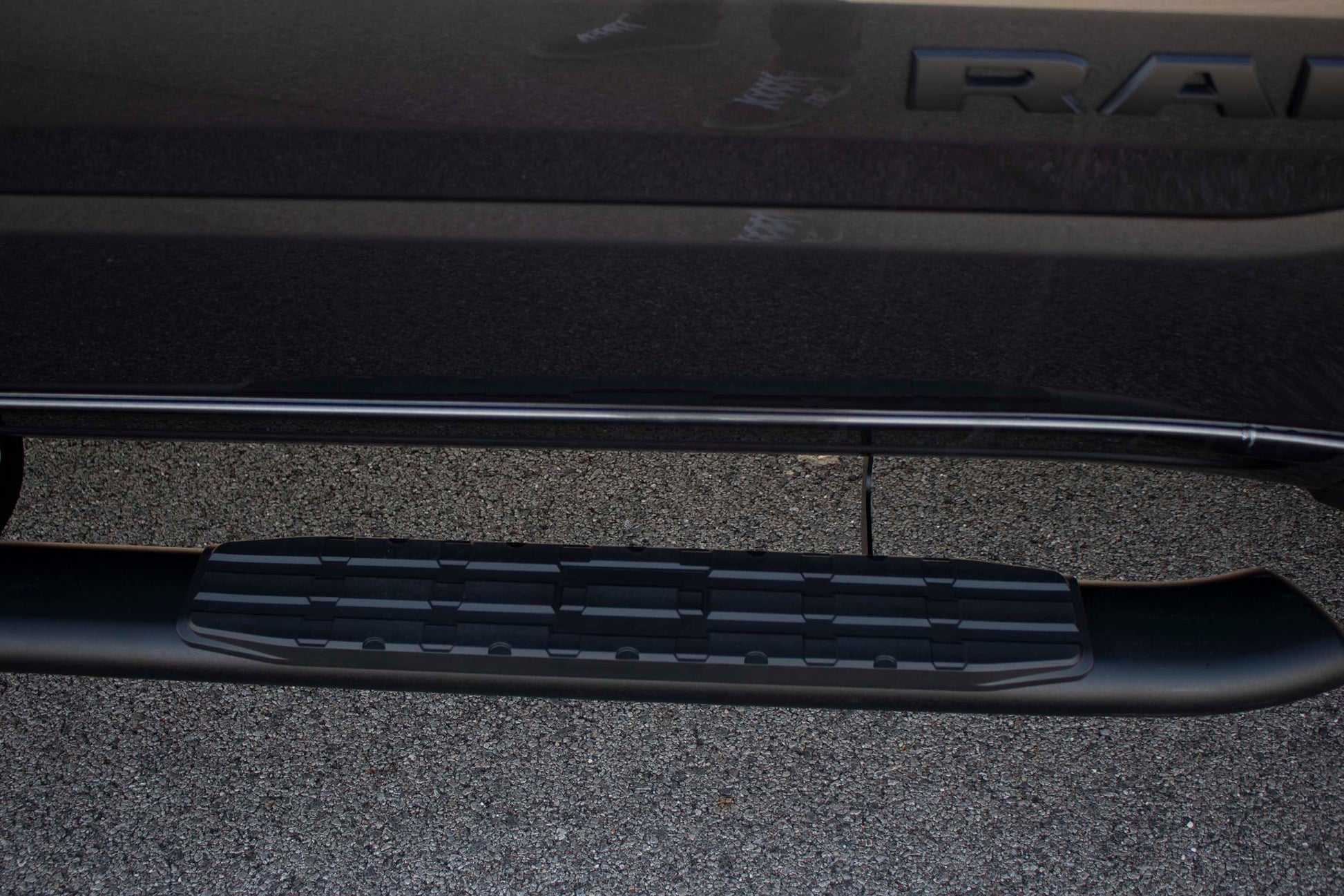 Fishbone Offroad 19-Current Ram 1500 Quad Cab 5 Inch Oval Side Steps Fishbone Offroad