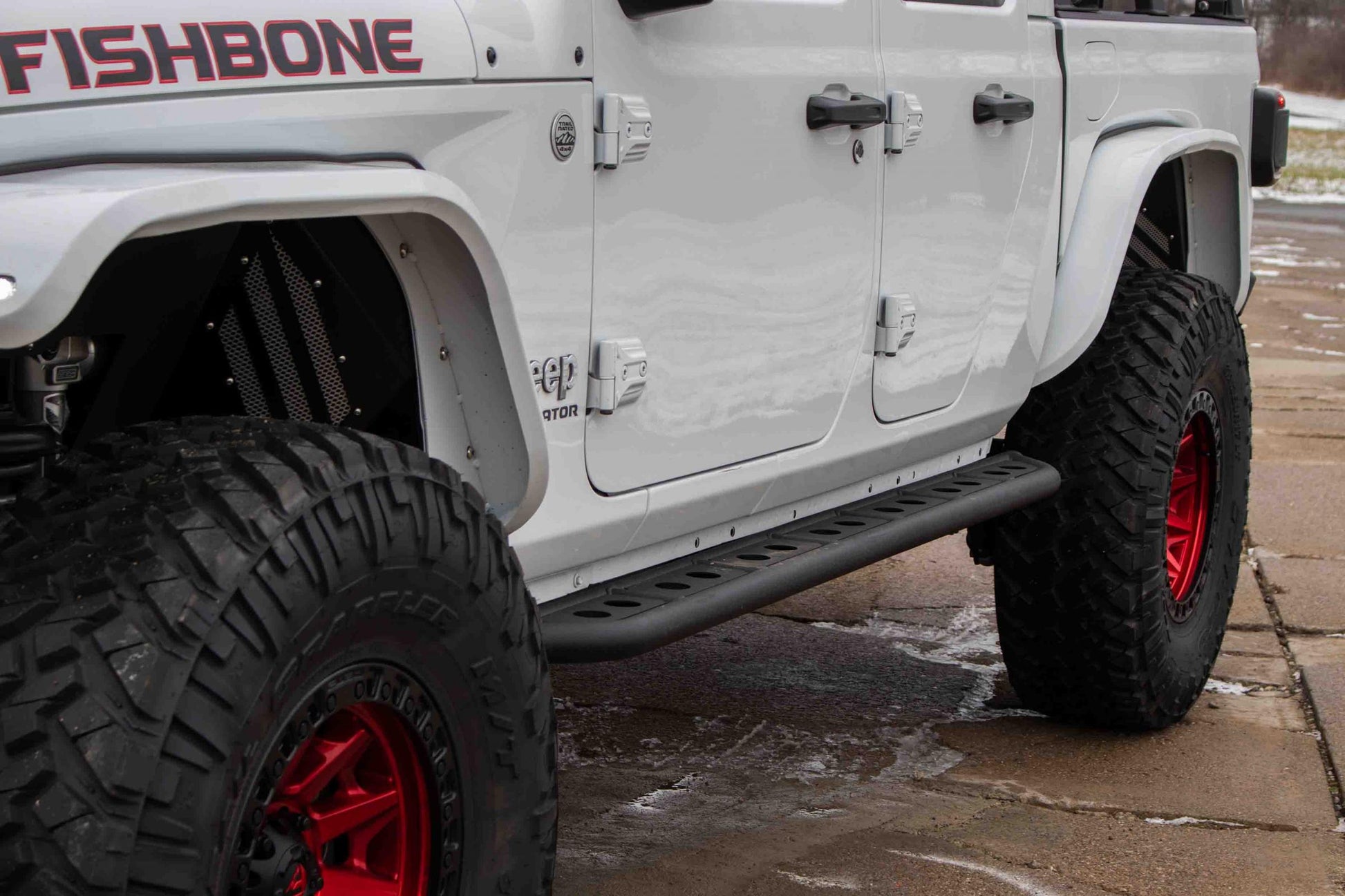 2020-Present Jeep Gladiator JT Step Sliders Fishbone Offroad-2