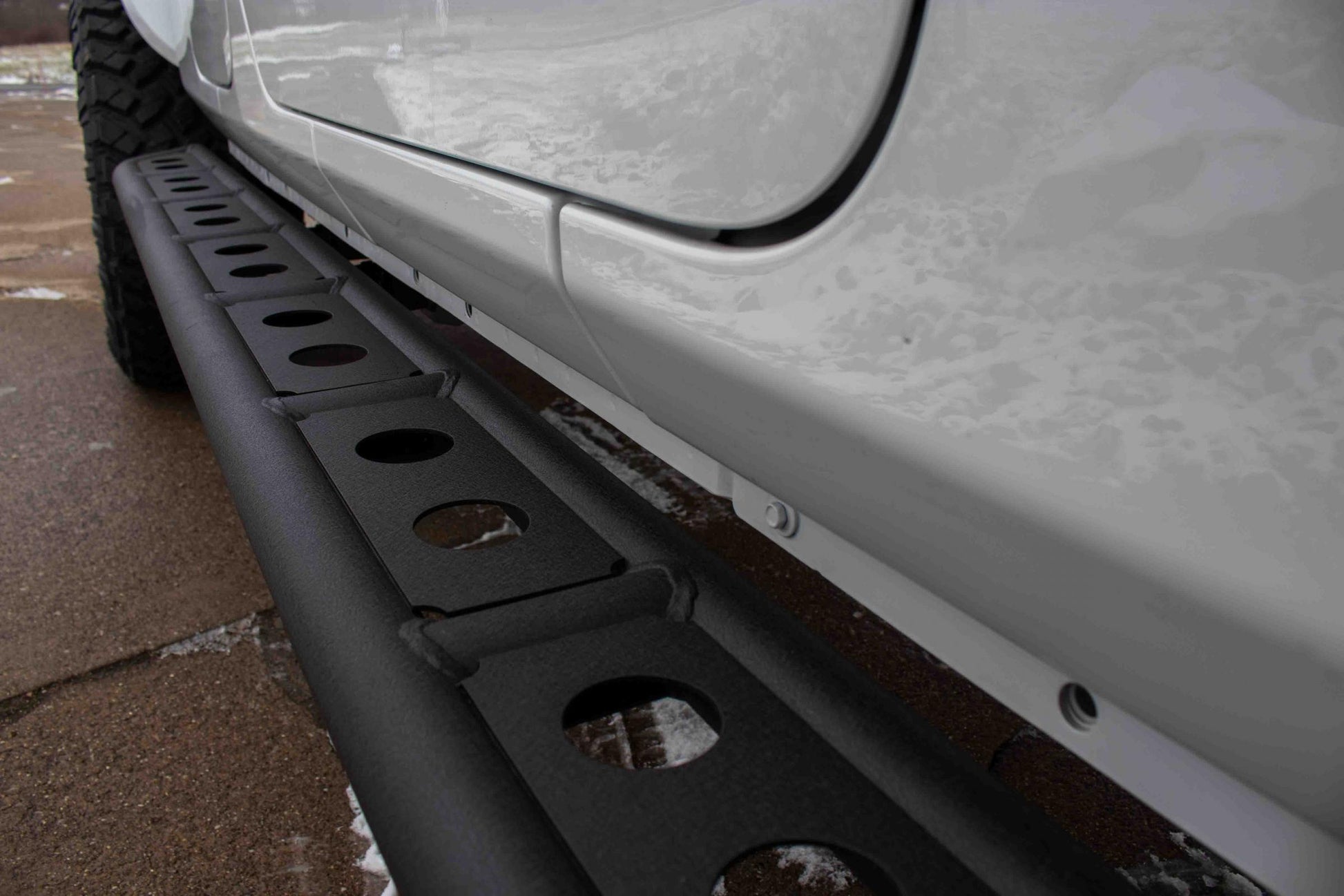 2020-Present Jeep Gladiator JT Step Sliders Fishbone Offroad-5