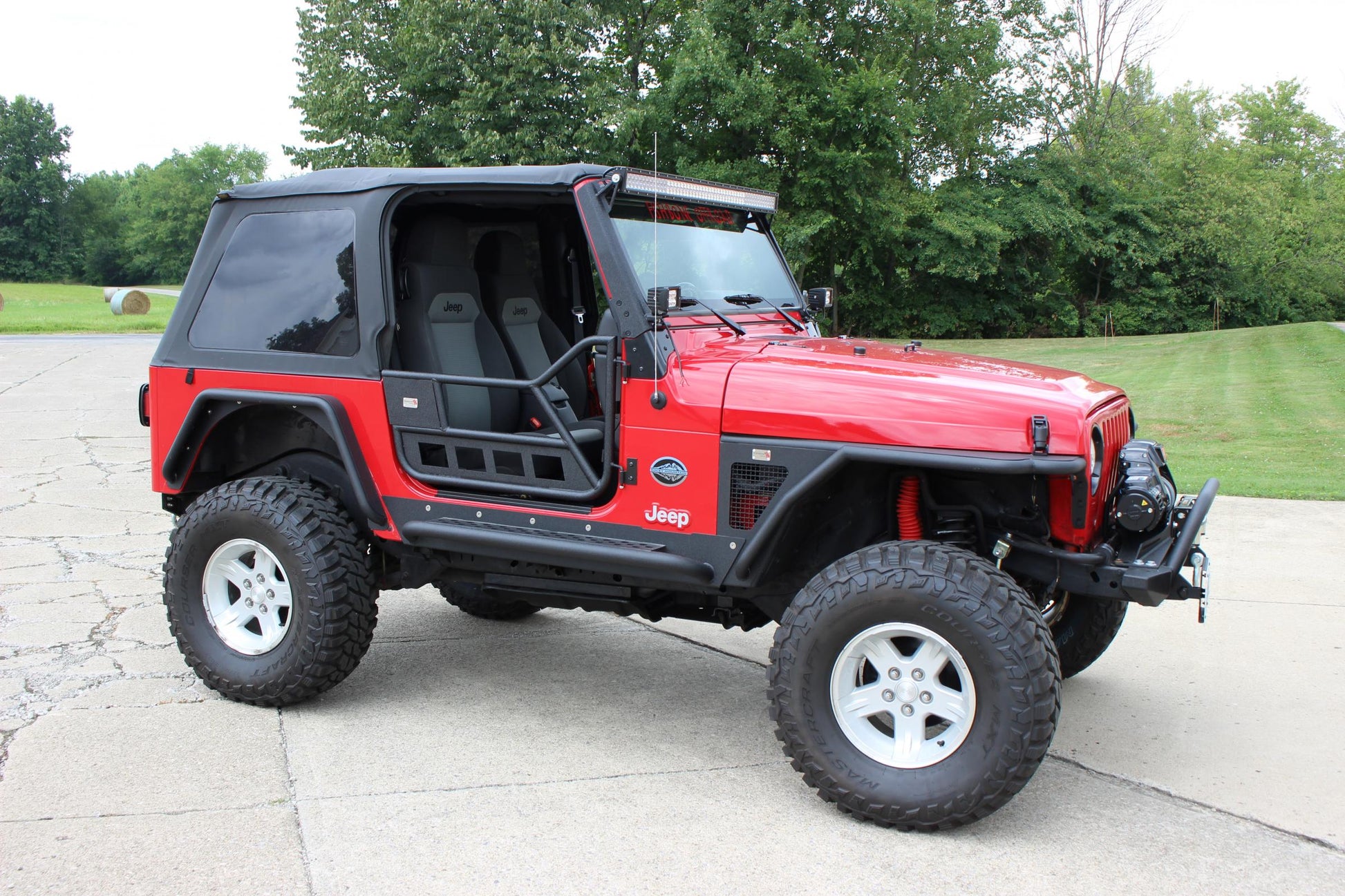 Jeep TJ Front Tube Doors 97-06 Wrangler TJ Black Textured Powdercoat Steel Fishbone Offroad-8