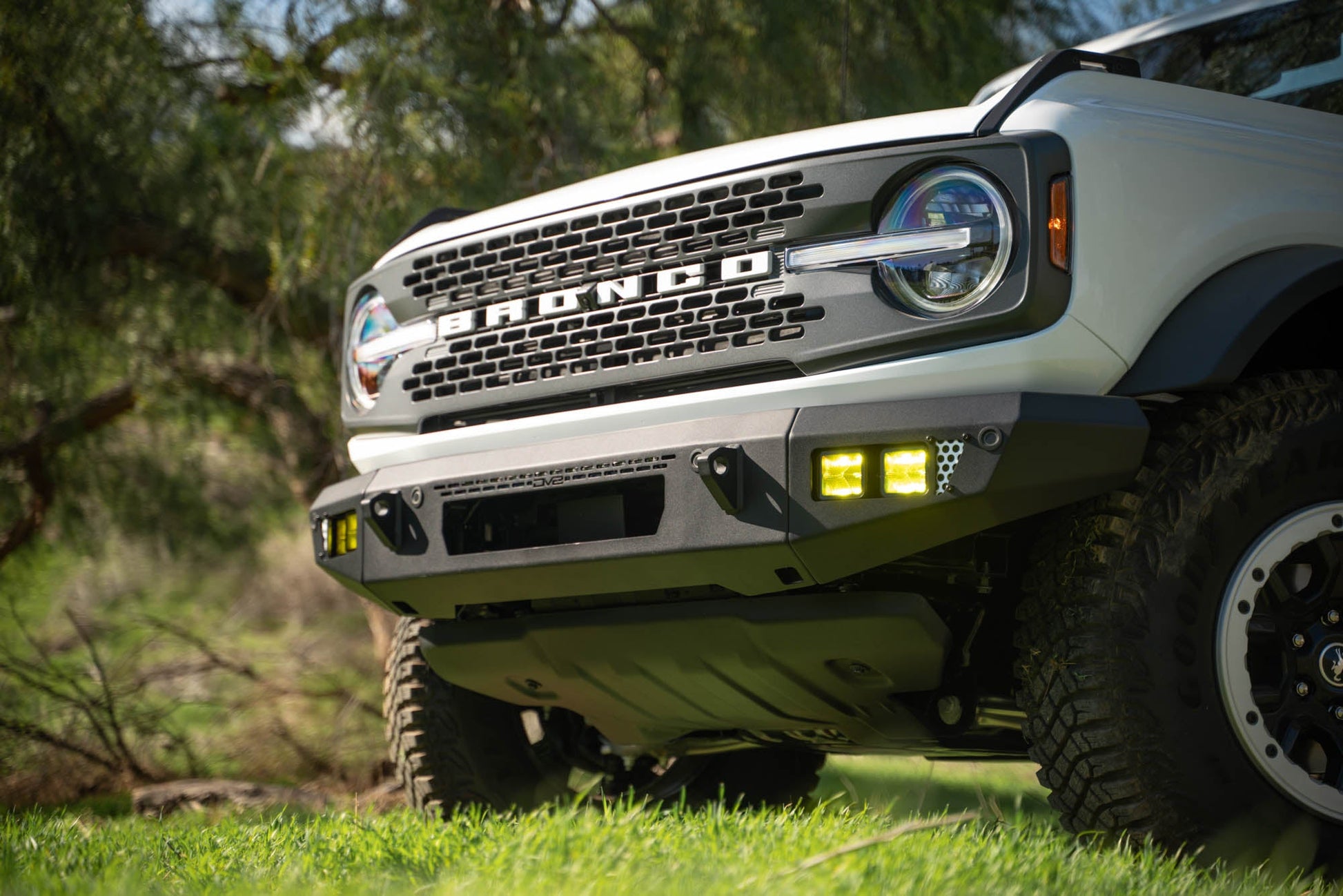 2021 2025 Ford Bronco Oe Plus Series Front Bumper V2 DV8 Offroad-18