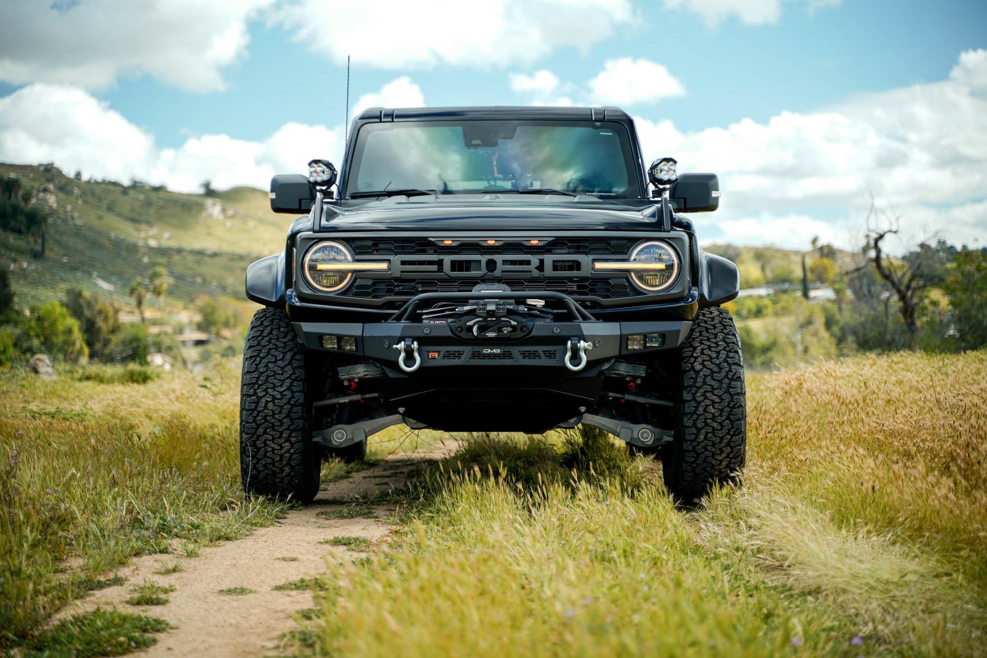 2022 2024 Ford Bronco Spec Series Winch Front Bumper DV8 Offroad-1