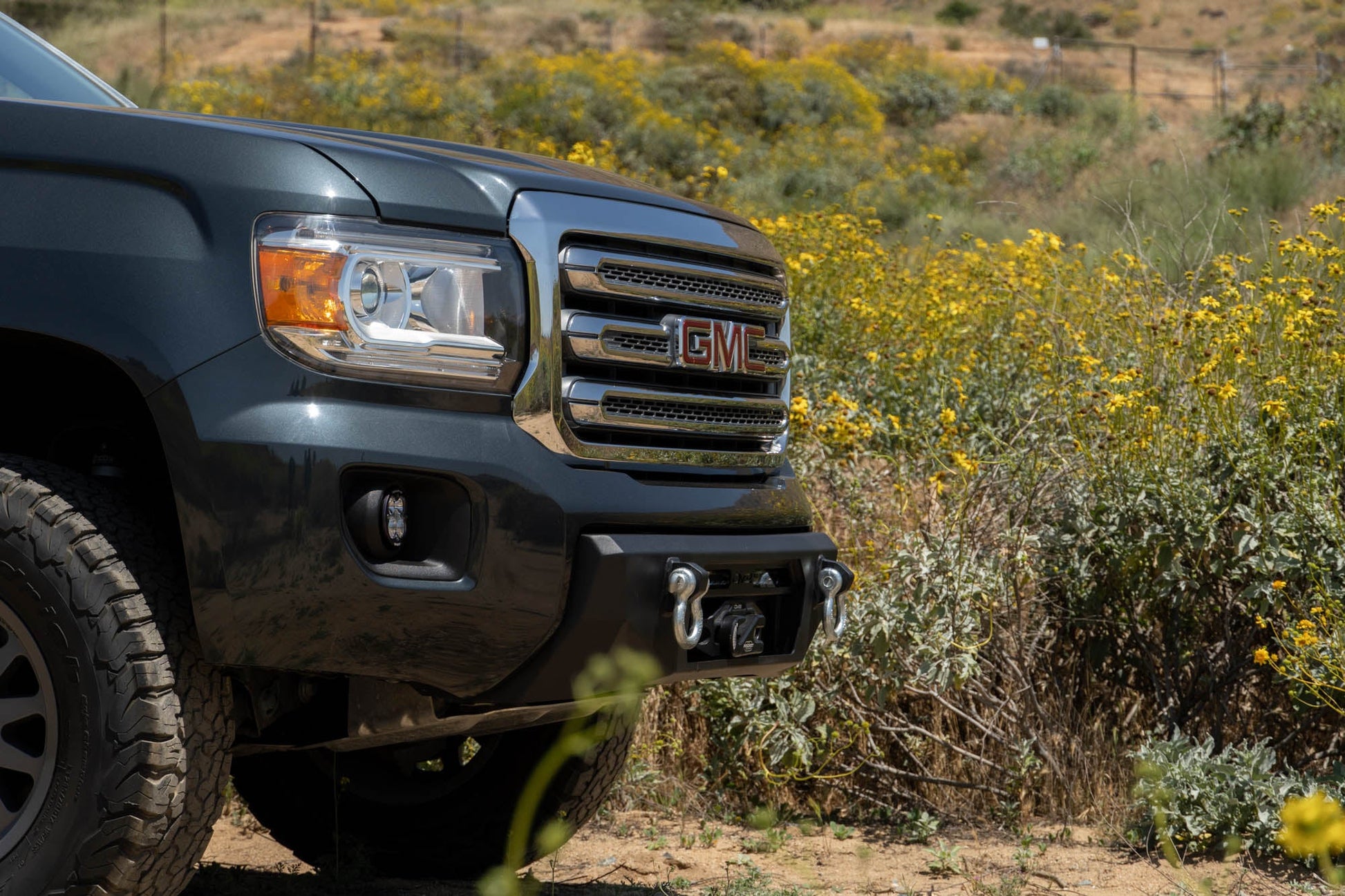 2015 2020 GMC Canyon Centric Front Bumper DV8 Offroad-1