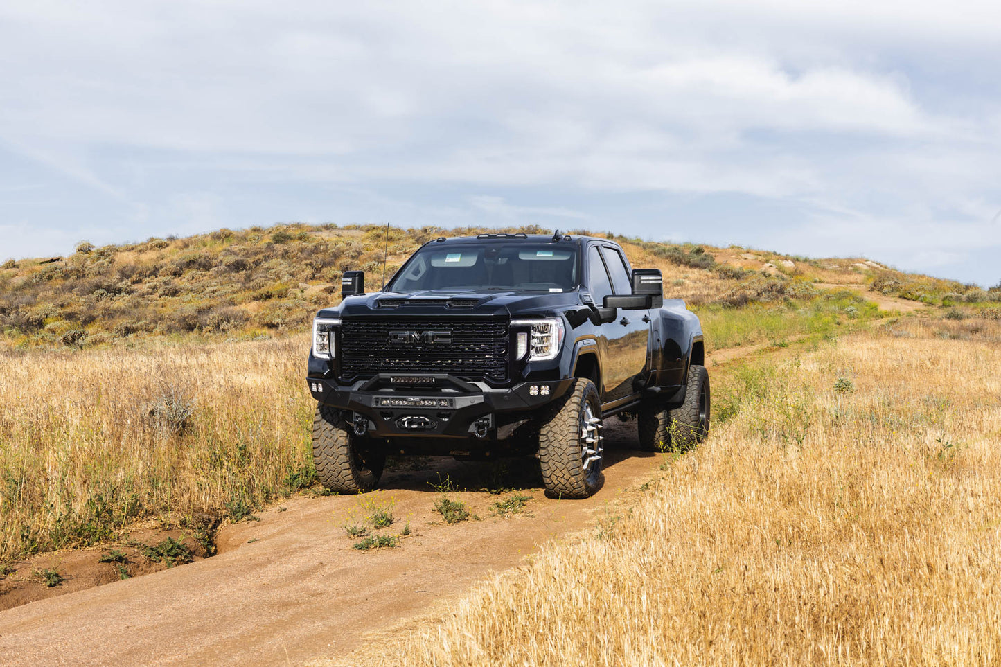 2020 2023 GMC Sierra 2500/3500 Spec Series Front Bumper DV8 Offroad-11