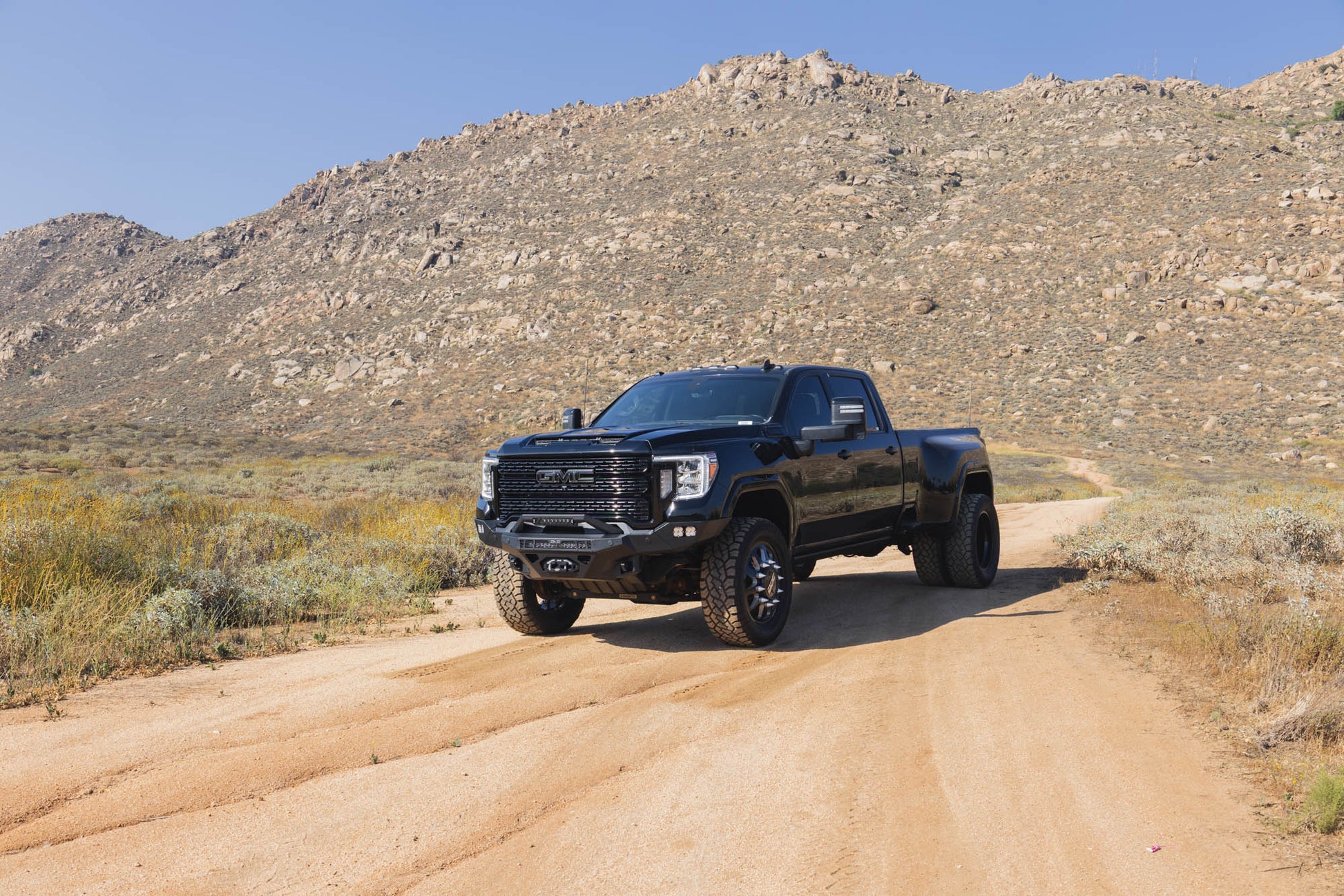 2020 2023 GMC Sierra 2500/3500 Spec Series Front Bumper DV8 Offroad-41
