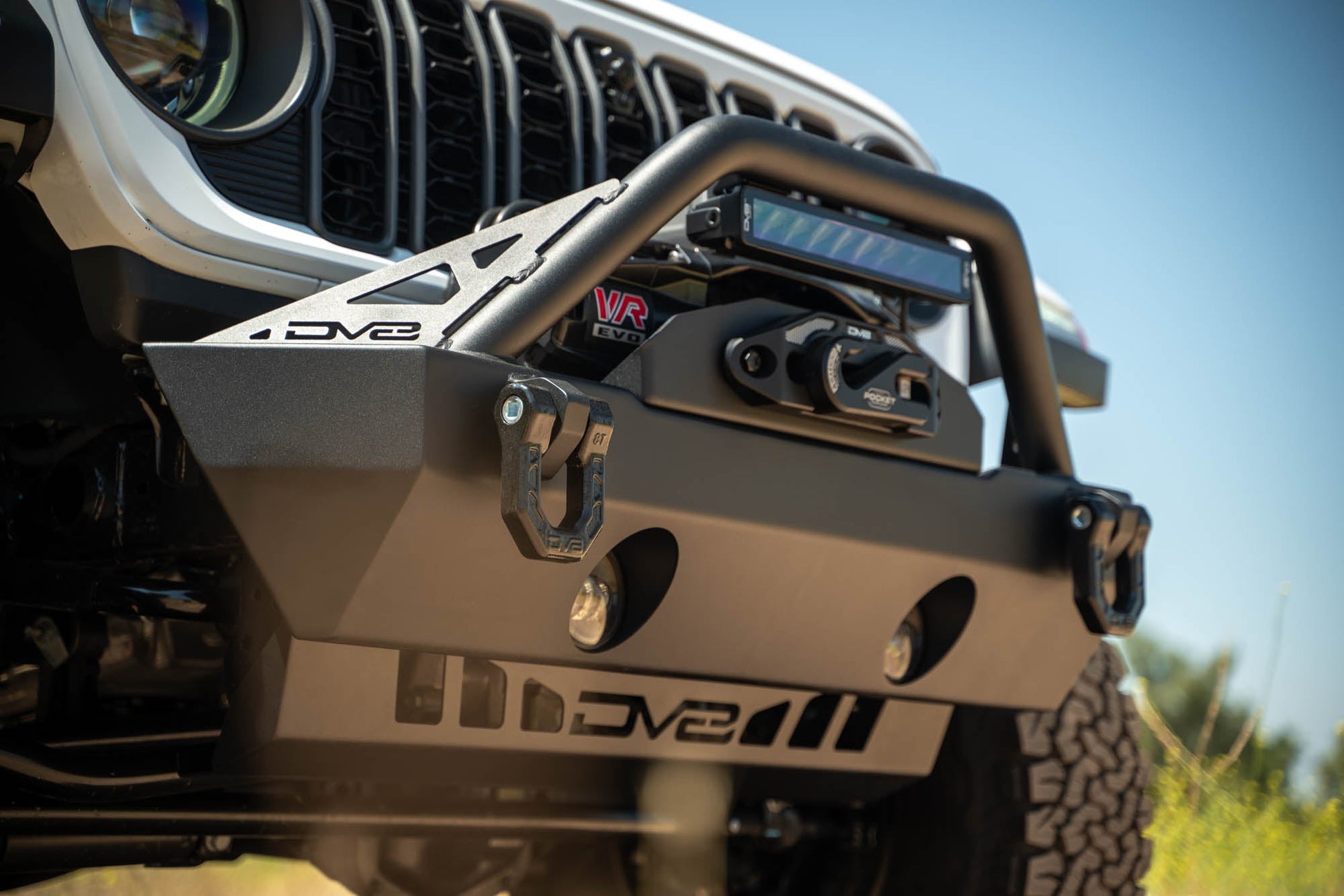 2007 2025 Jeep Gladiator JT Wrangler JK JKU JL JLU Fs 15 Series Front Bumper DV8 Offroad-2