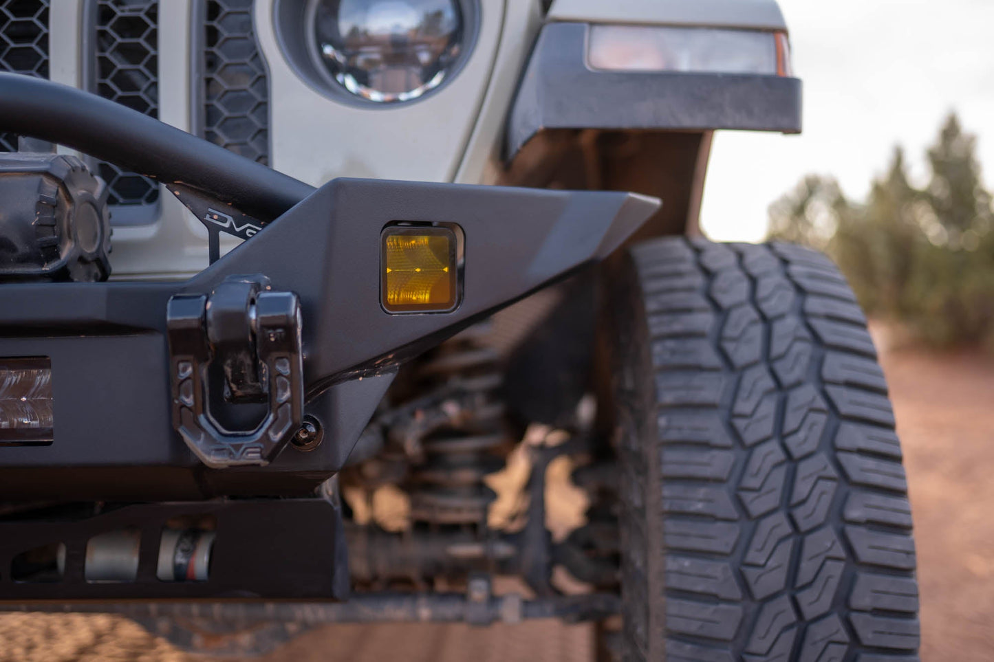 2007 2025 Jeep GladiatorJT Wrangler JK JKU JL JLU Fs 7 Mid Width Winch Front Bumper DV8 Offroad-11