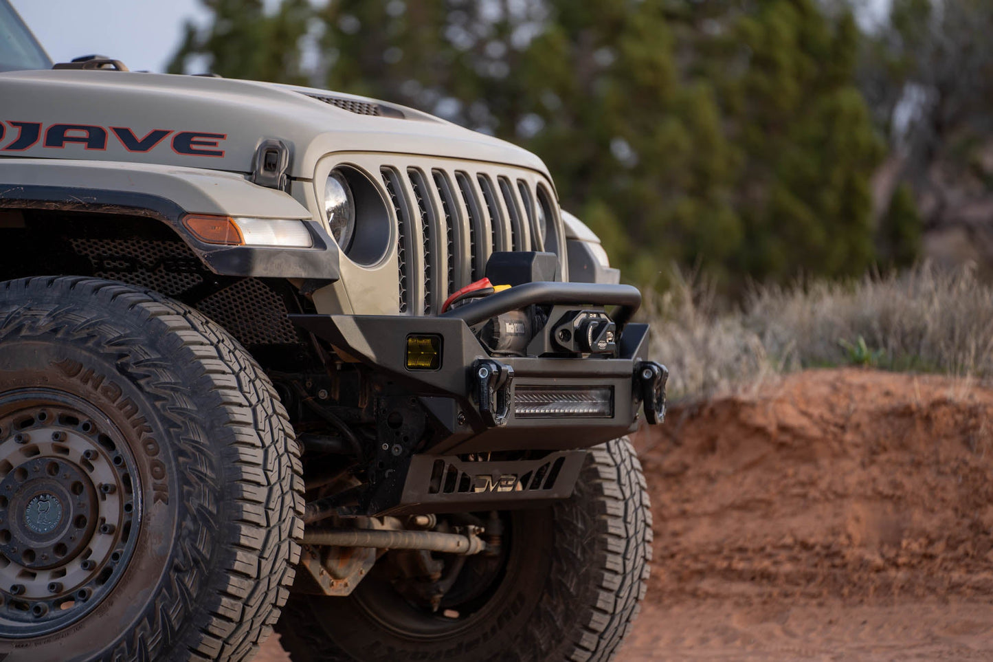 2007 2025 Jeep GladiatorJT Wrangler JK JKU JL JLU Fs 7 Mid Width Winch Front Bumper DV8 Offroad-15