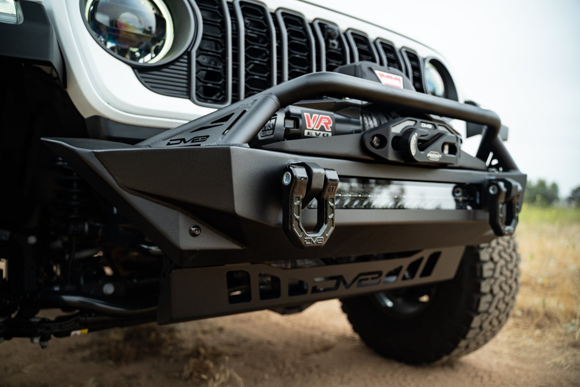 2007 2025 Jeep GladiatorJT Wrangler JK JKU JL JLU Fs 1 Series Stubby Front Bumper DV8 Offroad-4
