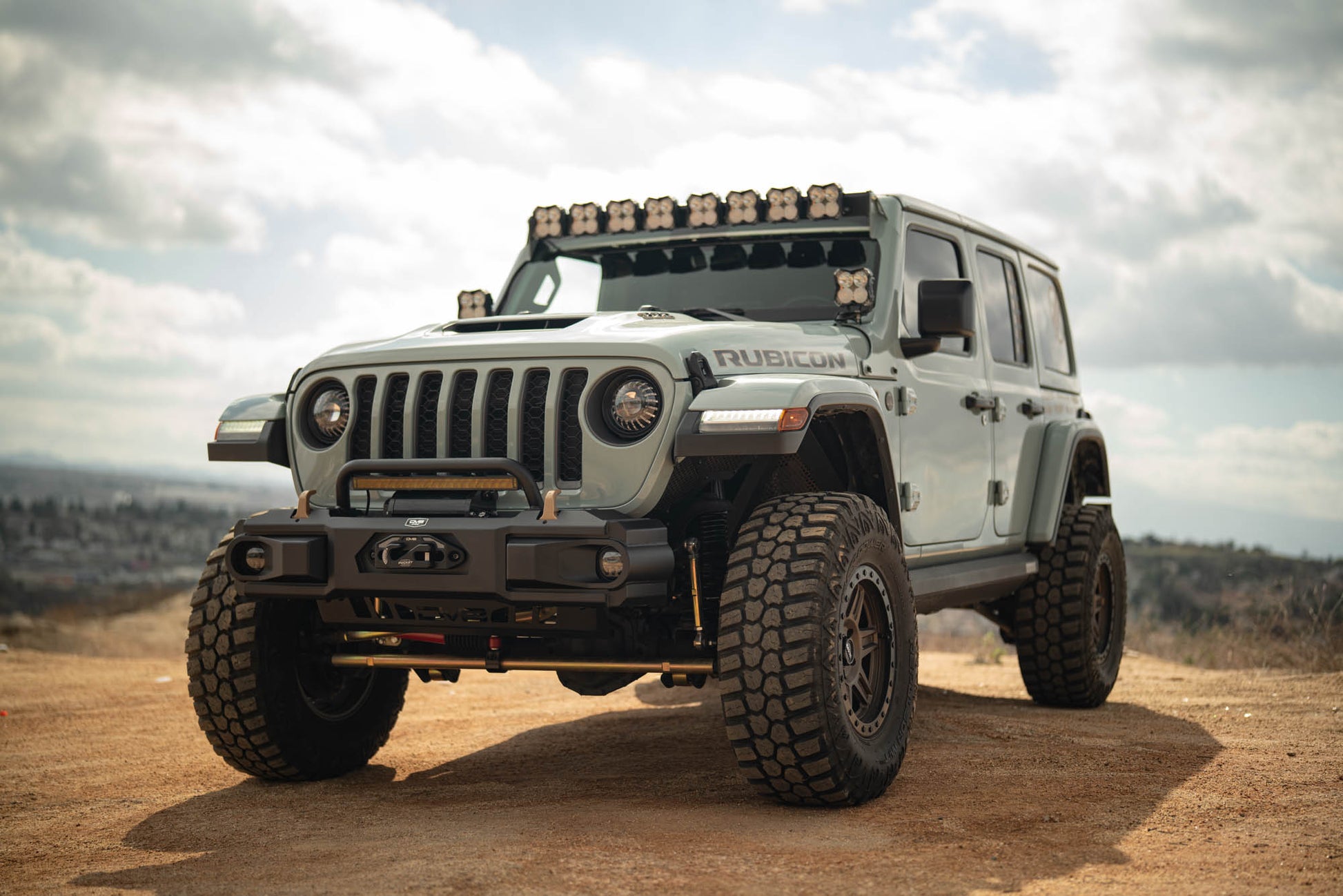 2018 2025 Jeep Wrangler JL & 2020 2025 Gladiator JT OE Plus Front Bumper DV8 Offroad-2