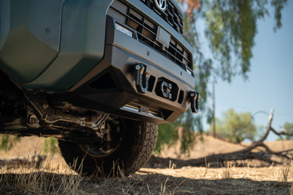 2025 Toyota 4Runner Centric Winch Front Bumper DV8 Offroad-4