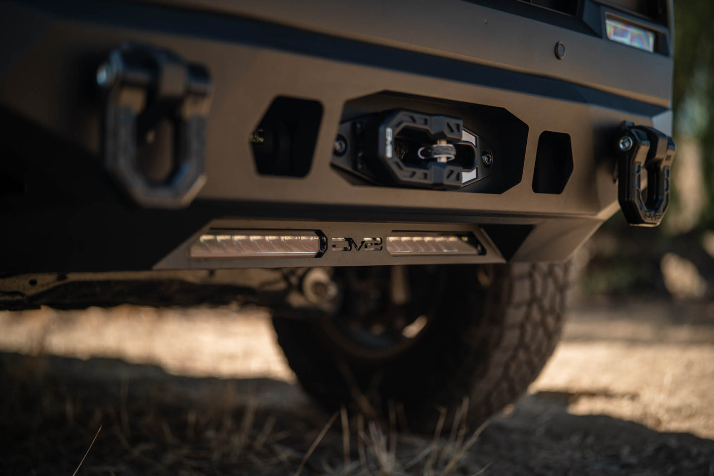 2025 Toyota 4Runner Centric Winch Front Bumper DV8 Offroad-5