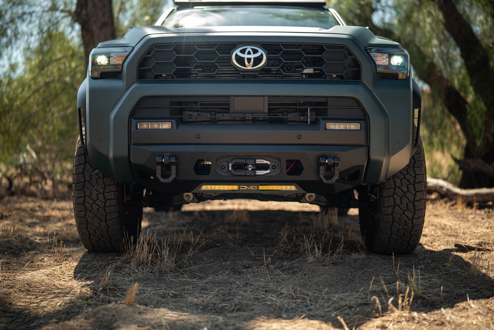 2025 Toyota 4Runner Centric Winch Front Bumper DV8 Offroad-7