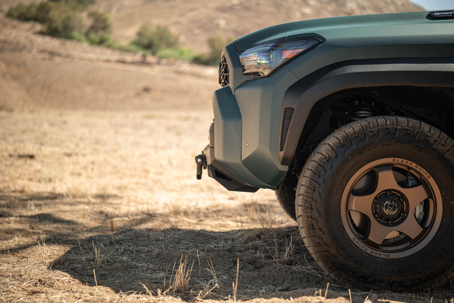 2025 Toyota 4Runner Centric Winch Front Bumper DV8 Offroad-8