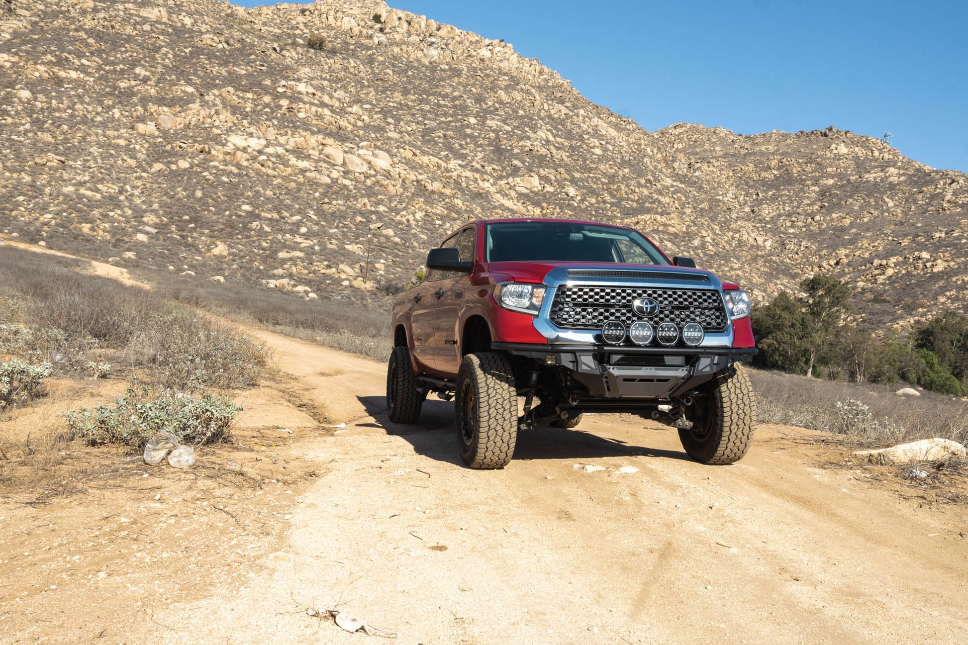 2014 2021 Toyota Tundra Tube Front Bumper DV8 Offroad-11