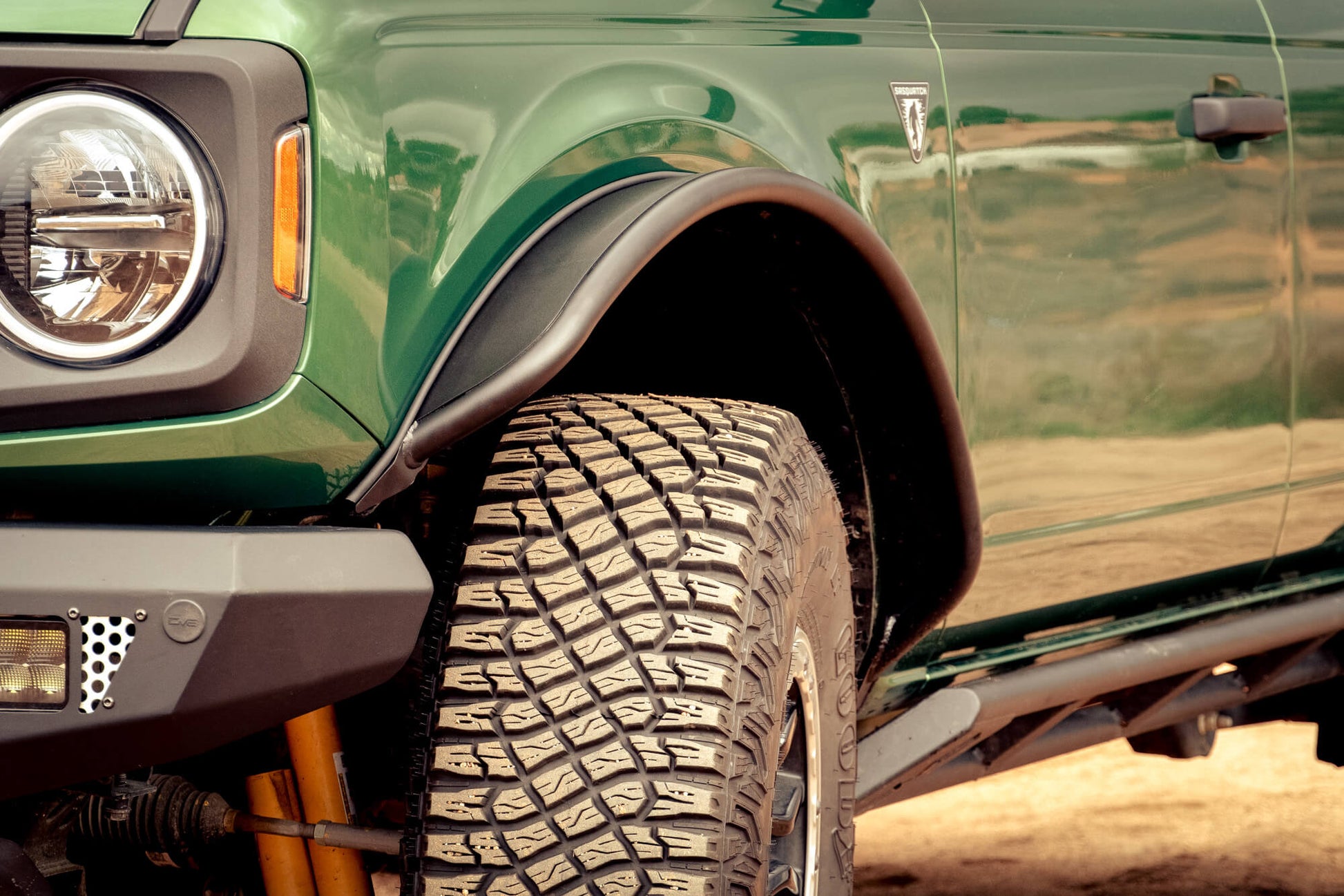 2021 2024 Ford Bronco Tube Fender Flares DV8 Offroad-8