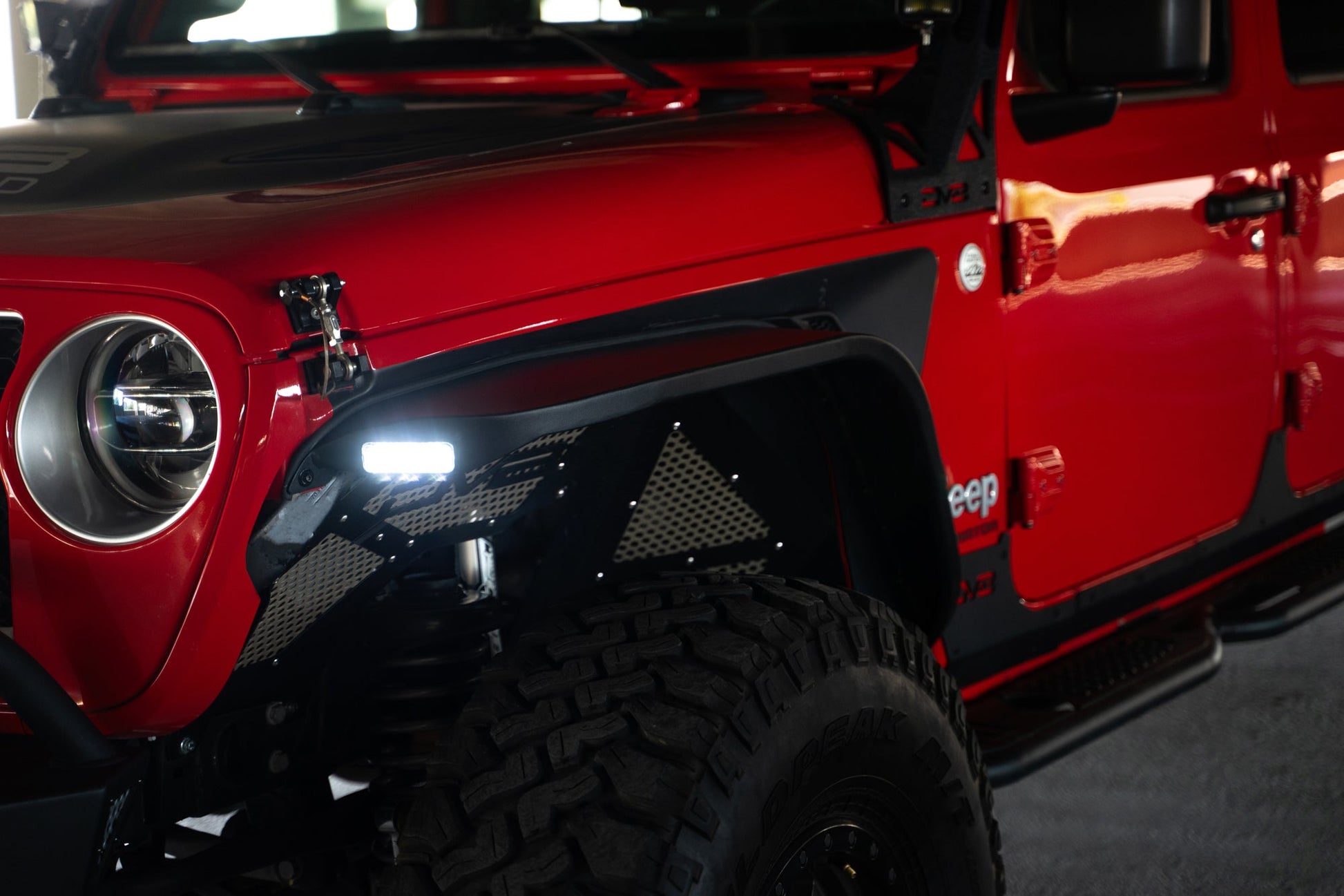 2020 2025 Jeep Gladiator JT Slim Fender Flares DV8 Offroad-2