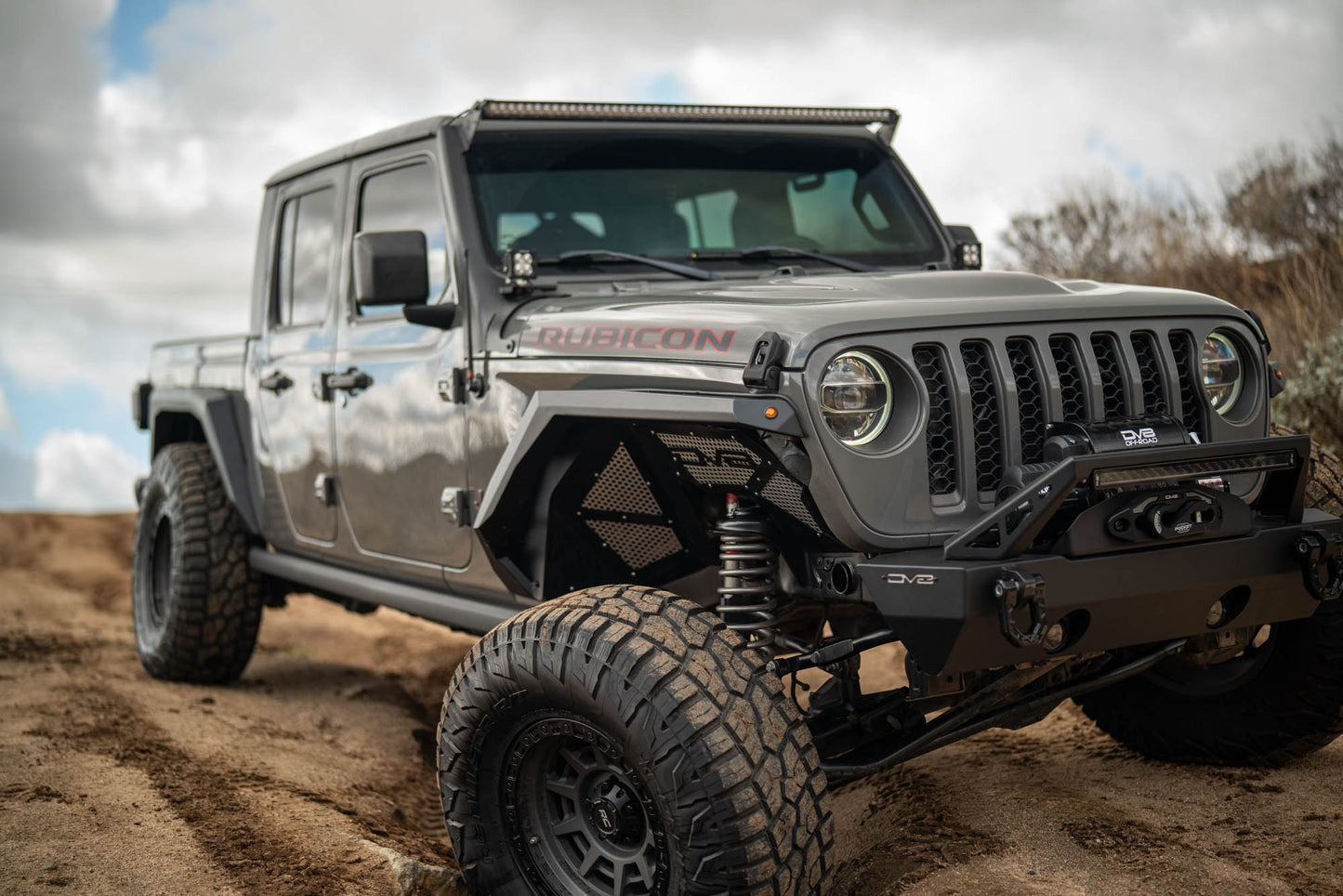 2020 2025 Jeep Gladiator JT Armor Fender Flares DV8 Offroad-4