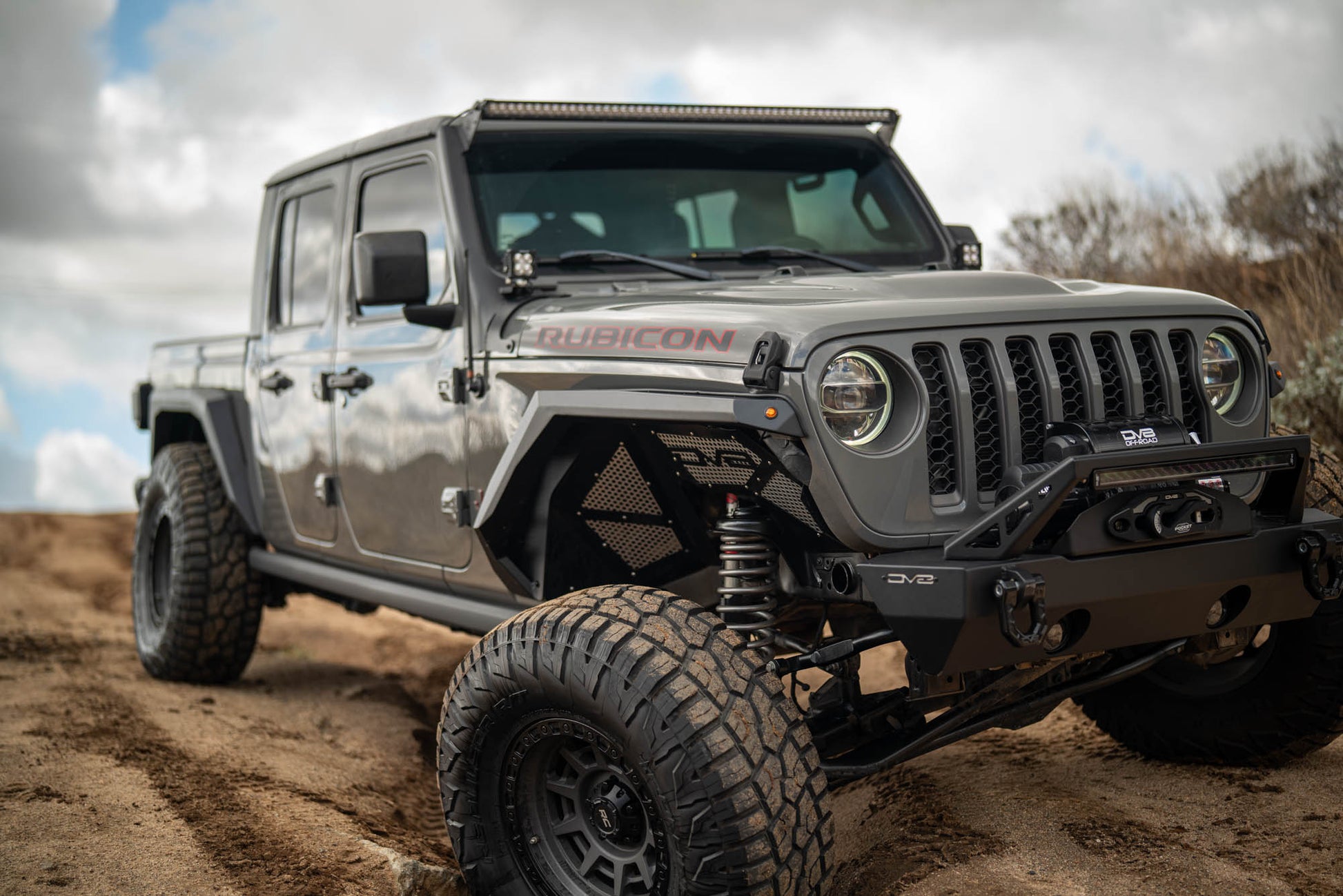 2020 2025 Jeep Gladiator JT Armor Fender Flares DV8 Offroad-4