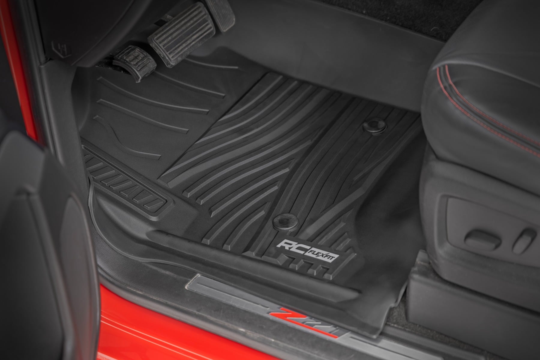 Flex-Fit Floor Mats Front Silverado/Sierra 1500/2500HD/3500HD (14-19 & Classic) Rough Country-1