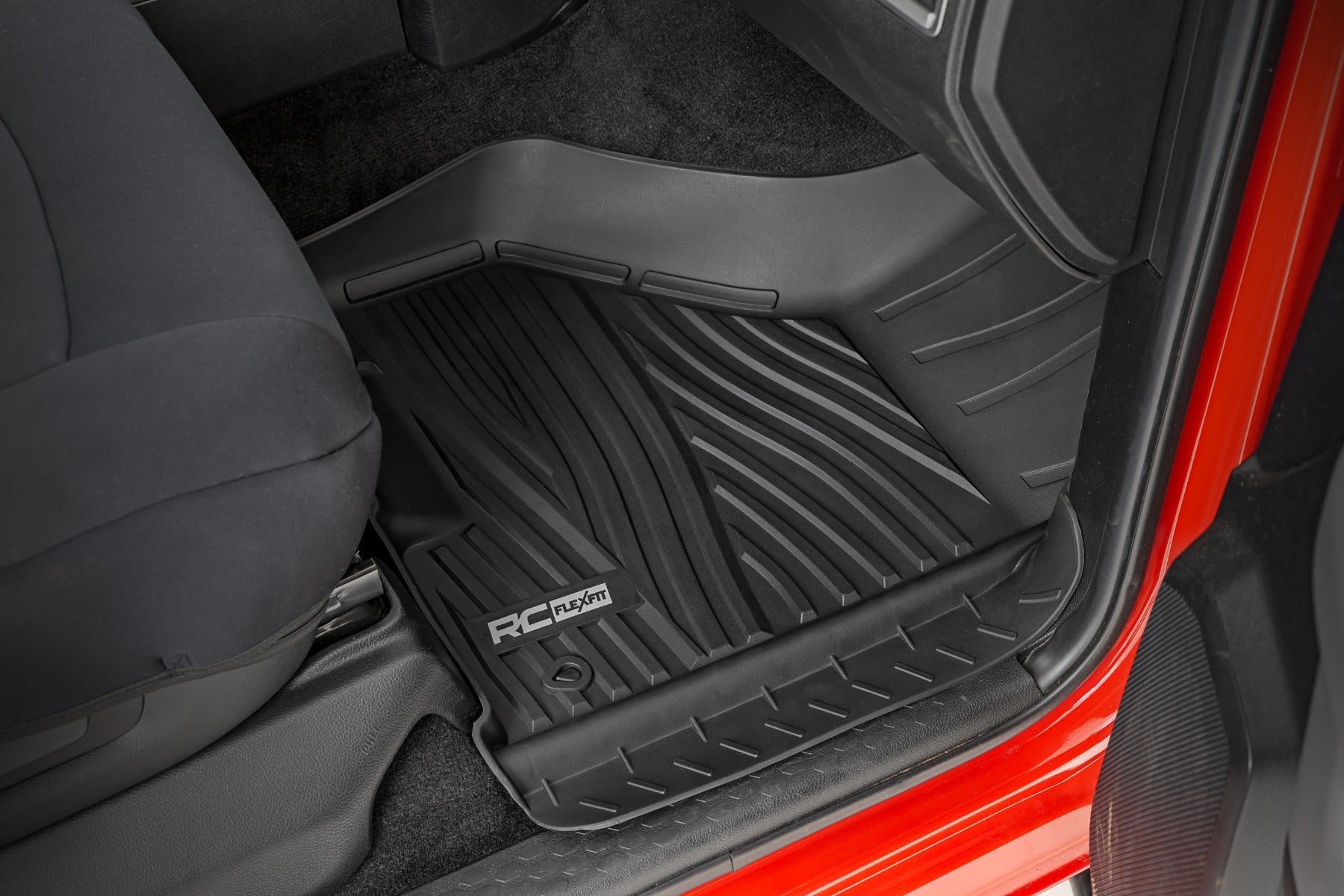 Flex-Fit Floor Mats FR & RR Crew Cab Ram 1500 2WD/4WD (2012-2018 & Classic) Rough Country-2