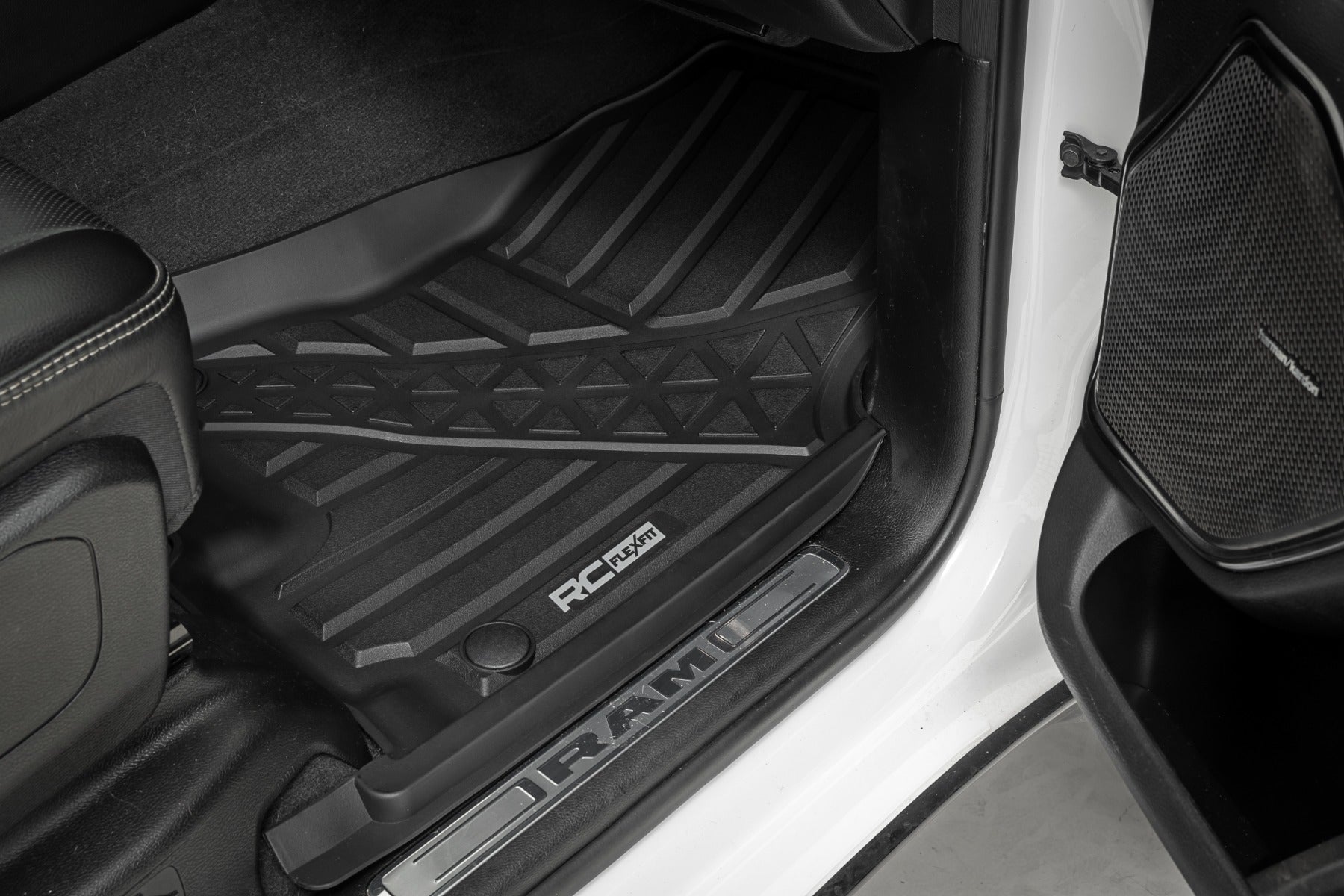 Flex-Fit Floor Mats FR & RR Crew Ram 1500 (19-24)/1500 TRX (21-24) Rough Country-2