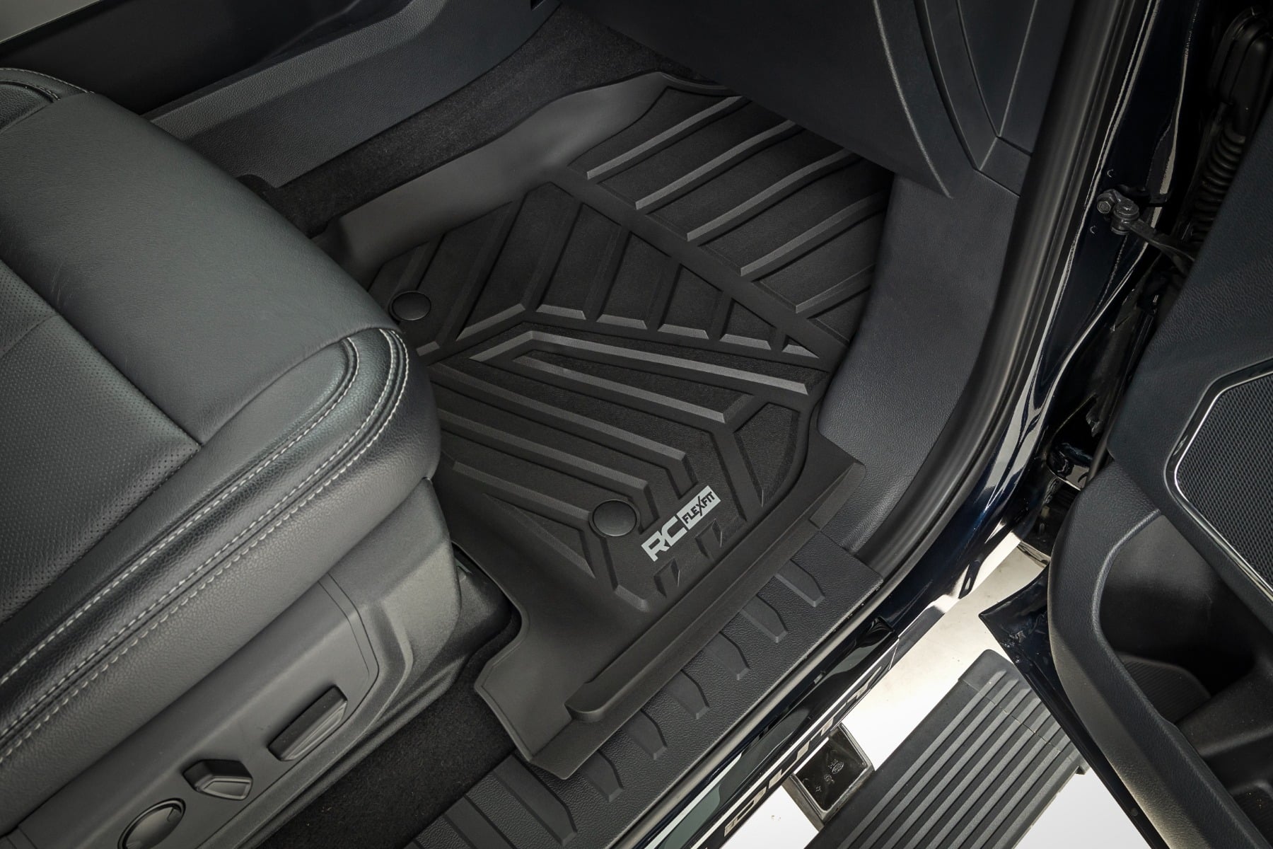 Flex-Fit Floor Mats Front and Rear Ford F-250/F-350 Super Duty (17-26) Rough Country-4