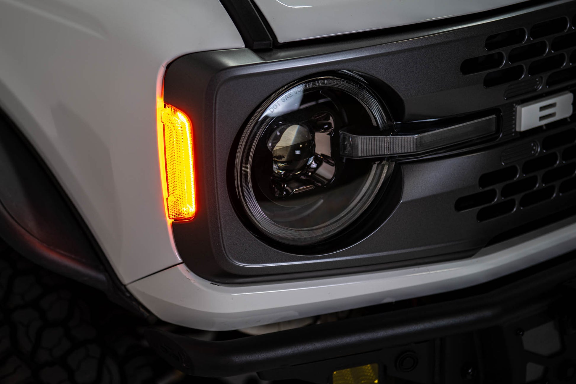 2021 2025 Ford Bronco Black Headlights DV8 Offroad-4