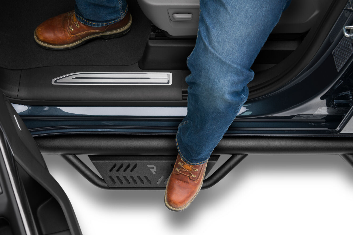 Podium Step LG Cab Length (2 Steps per Side) 3 Inch Main Tube Diameter 2019 (New Body Style)-2025 Chevy Silverado/GMC Sierra 1500/2020-2025 2500 HD/3500 HD Double Cab Textured Black NFab-1
