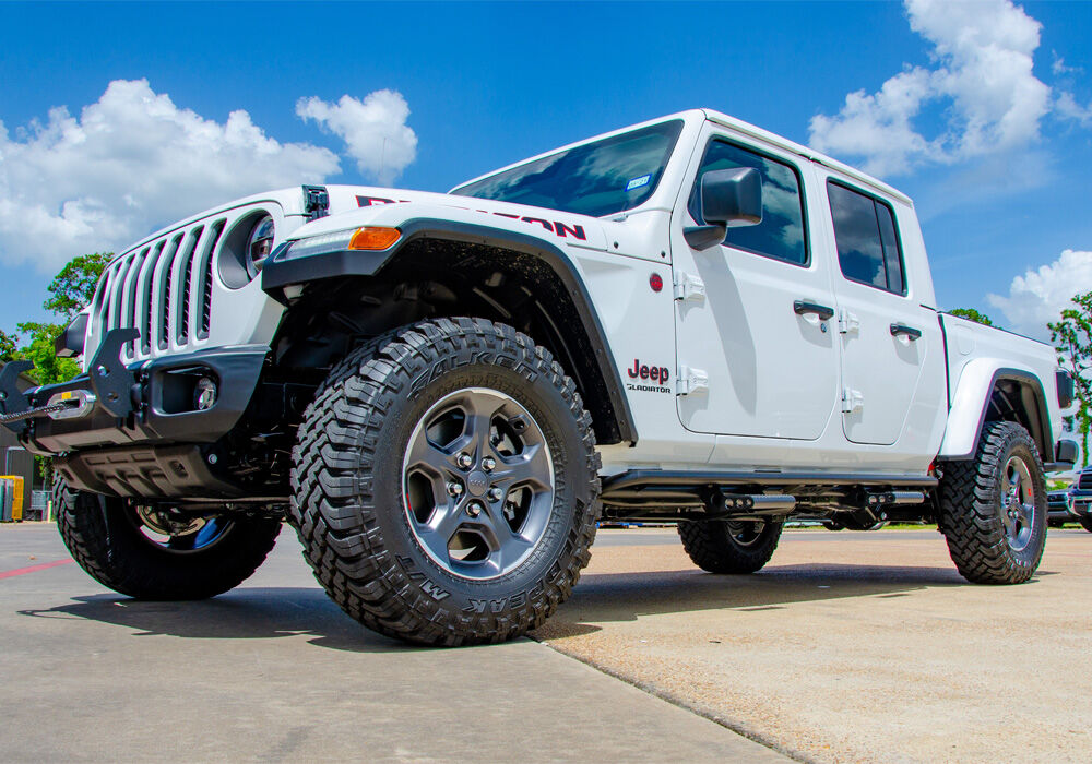 RKR Step System Full Length (1 Step Mount/1 Step per Side) 1.75 Inch Rails 2020-2025 Jeep Gladiator JT 4-Door Textured Black NFab-3