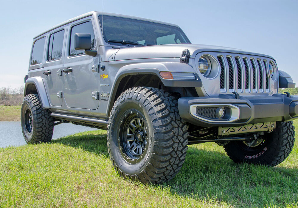 RKR Rock Rails Cab Length (2 Steps per Side) 2020-2025 Jeep Gladiator JT 4-Door Textured Black NFab-1