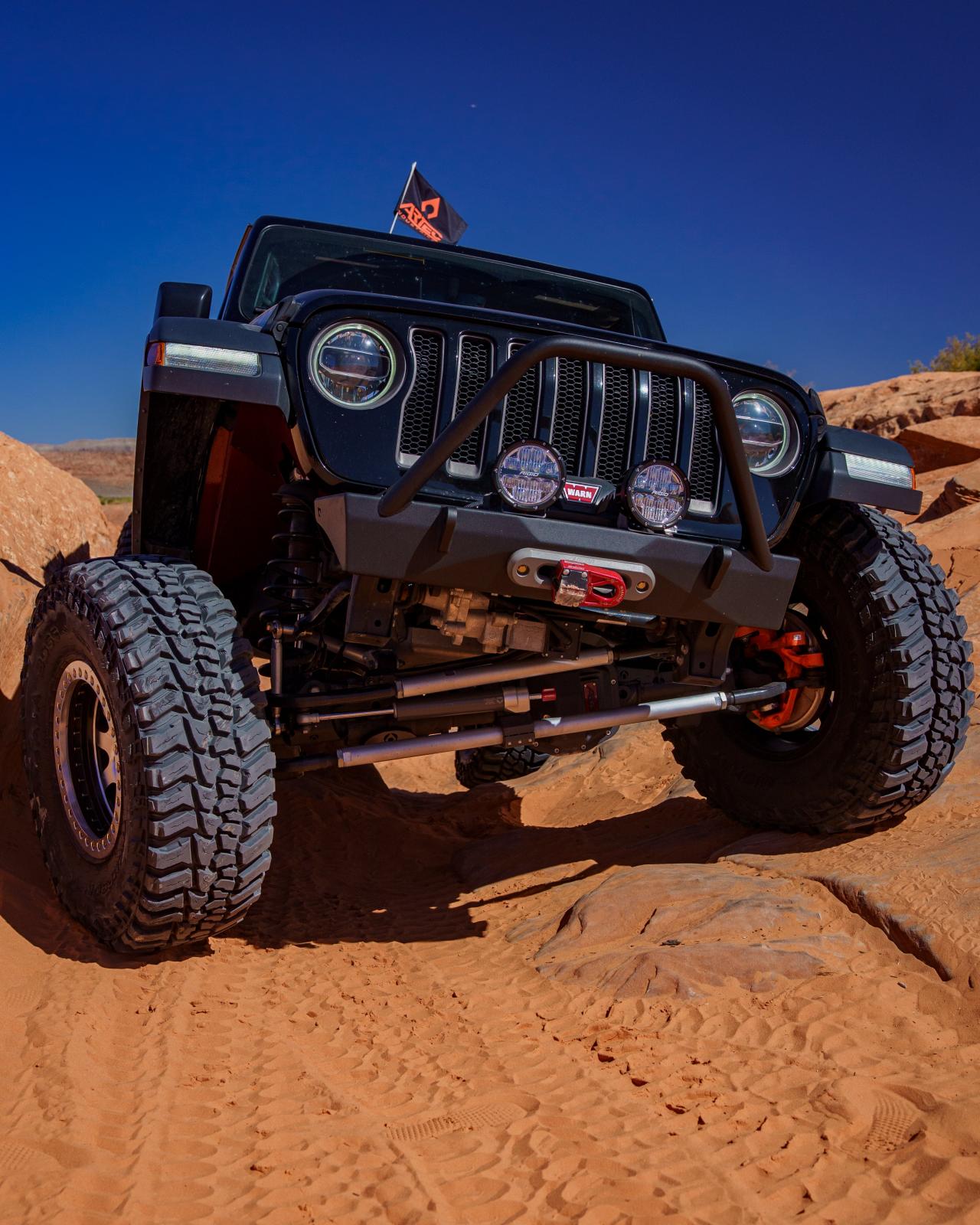 Jeep JL,JT,JK Sentinel Front Bumper with Hoop - Black Powder Coat Artec Industries-7