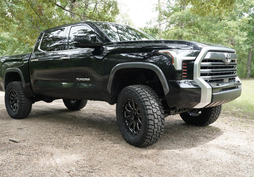 7 Inch Lift Kit 2022-2025 Toyota Tundra 4WD Does not fit Xsp-X or Trd Pro models Requires 20 Inch rims or larger Superlift-2