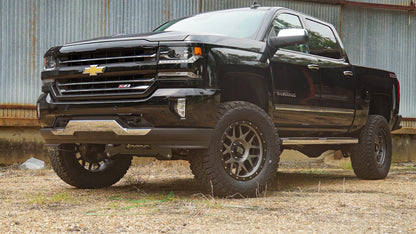 6.5 Inch Lift Kit 2014-2018 Chevy Silverado and GMC Sierra 1500 4WD with Aluminum or Stamped Steel Control Arms with Shocks Superlift-4
