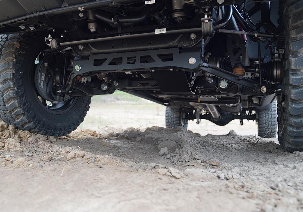 6 Inch Lift Kit 2020-2025 Chevy Silverado and GMC Sierra 2500HD or 3500HD 4WD Knuckle Kit with Shocks Superlift-6
