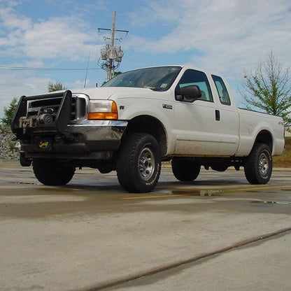 2 Inch Lift Kit 2000-2004 Ford F-250 and F-350 Super Duty 4WD Diesel and V-10 with Shocks Superlift