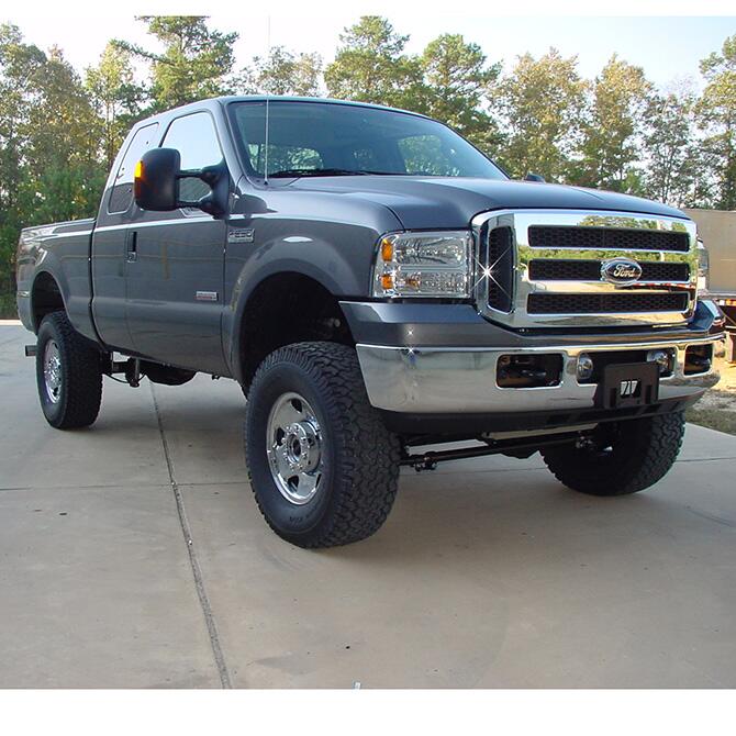 4 Inch Lift Kit 2005-2007 Ford F-250 and F-350 Super Duty 4WD Diesel Engine with Bilstein Shocks Superlift-1