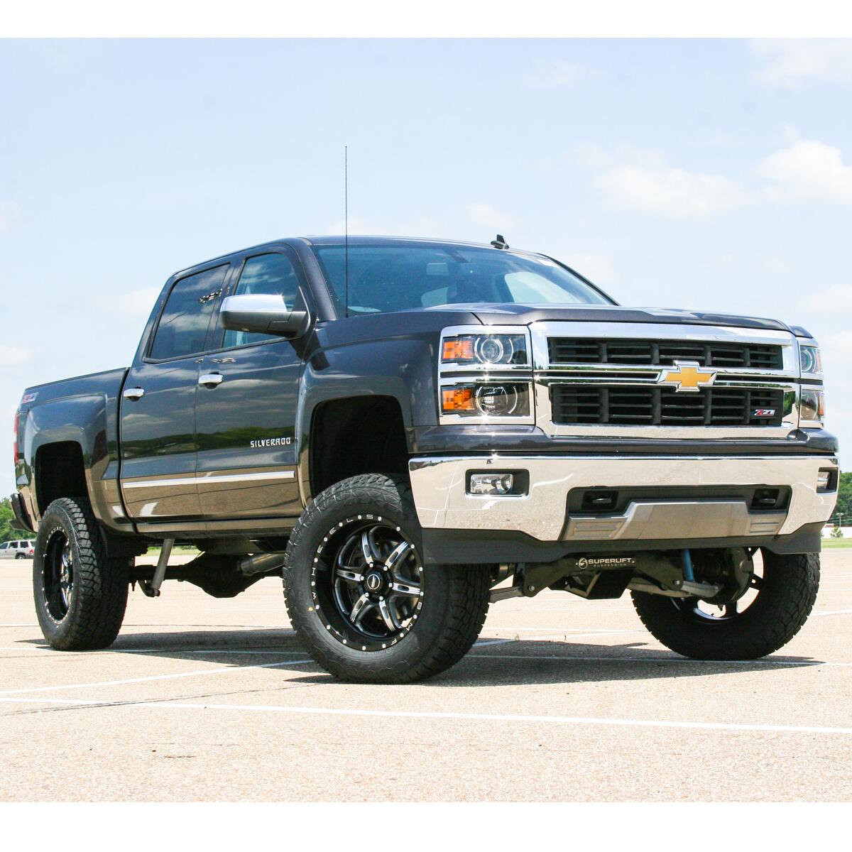 8 Inch Lift Kit 2014-2018 Silverado/Sierra 4WD with Aluminum or Stamp Steel Control Arms Superlift-1