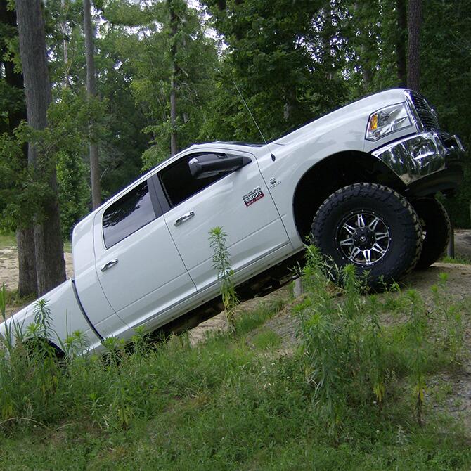 6 Inch Lift Kit 2010-2013 Dodge Ram 2500 and 2010-2012 3500 4WD Diesel Engine with Shocks Superlift-1