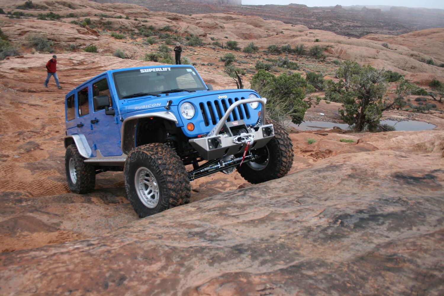 4 Inch Lift Kit 2007-2018 Jeep Wrangler JK Unlimited with Reflex Control Arms and Shocks Superlift-10