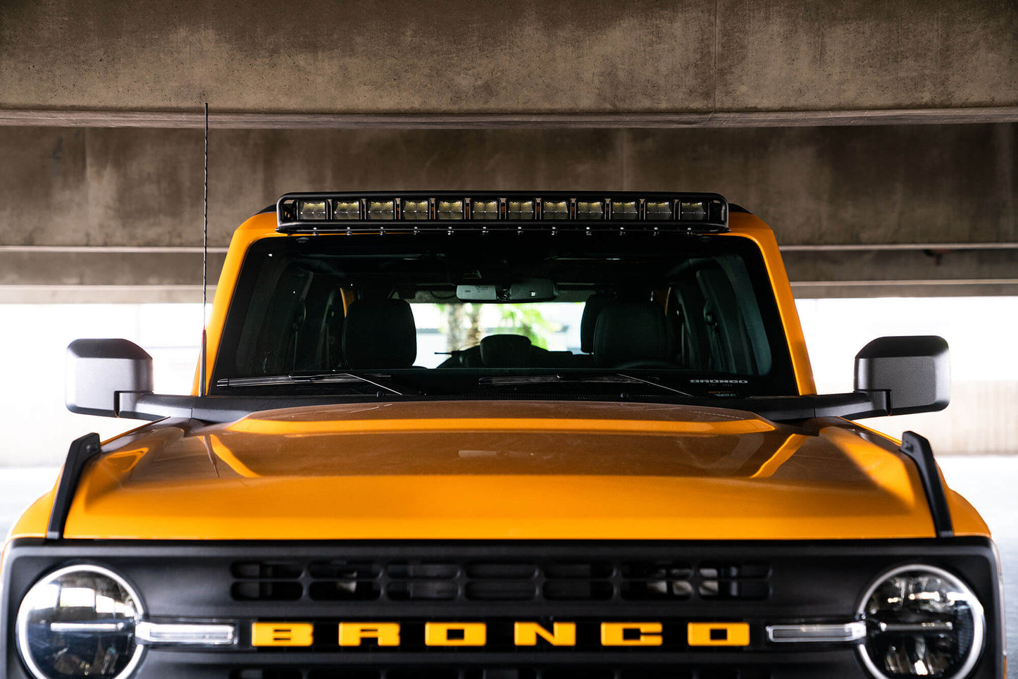 2021 2024 Ford Bronco 40 Inch Curved Light Bar Mount DV8 Offroad-13
