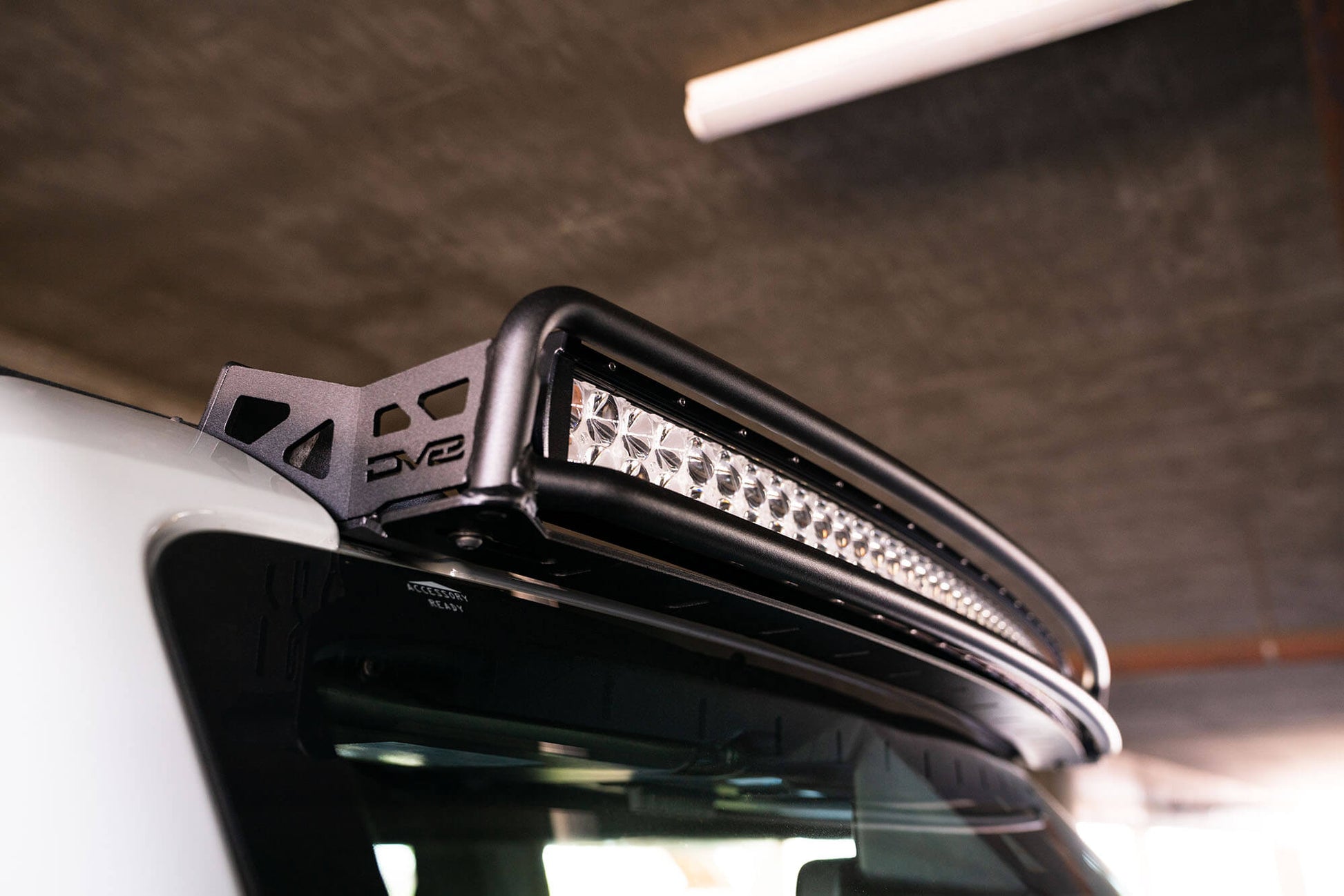 2021 2024 Ford Bronco 40 Inch Curved Light Bar Mount DV8 Offroad-14