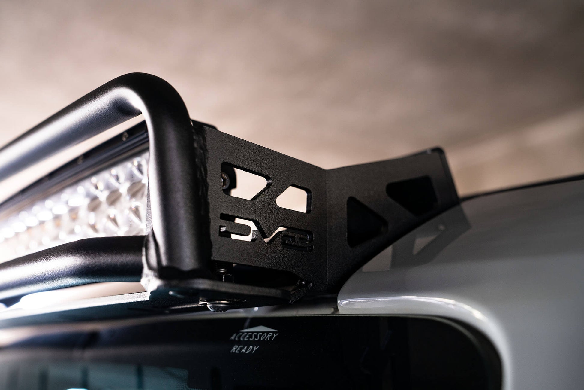 2021 2024 Ford Bronco 40 Inch Curved Light Bar Mount DV8 Offroad-4