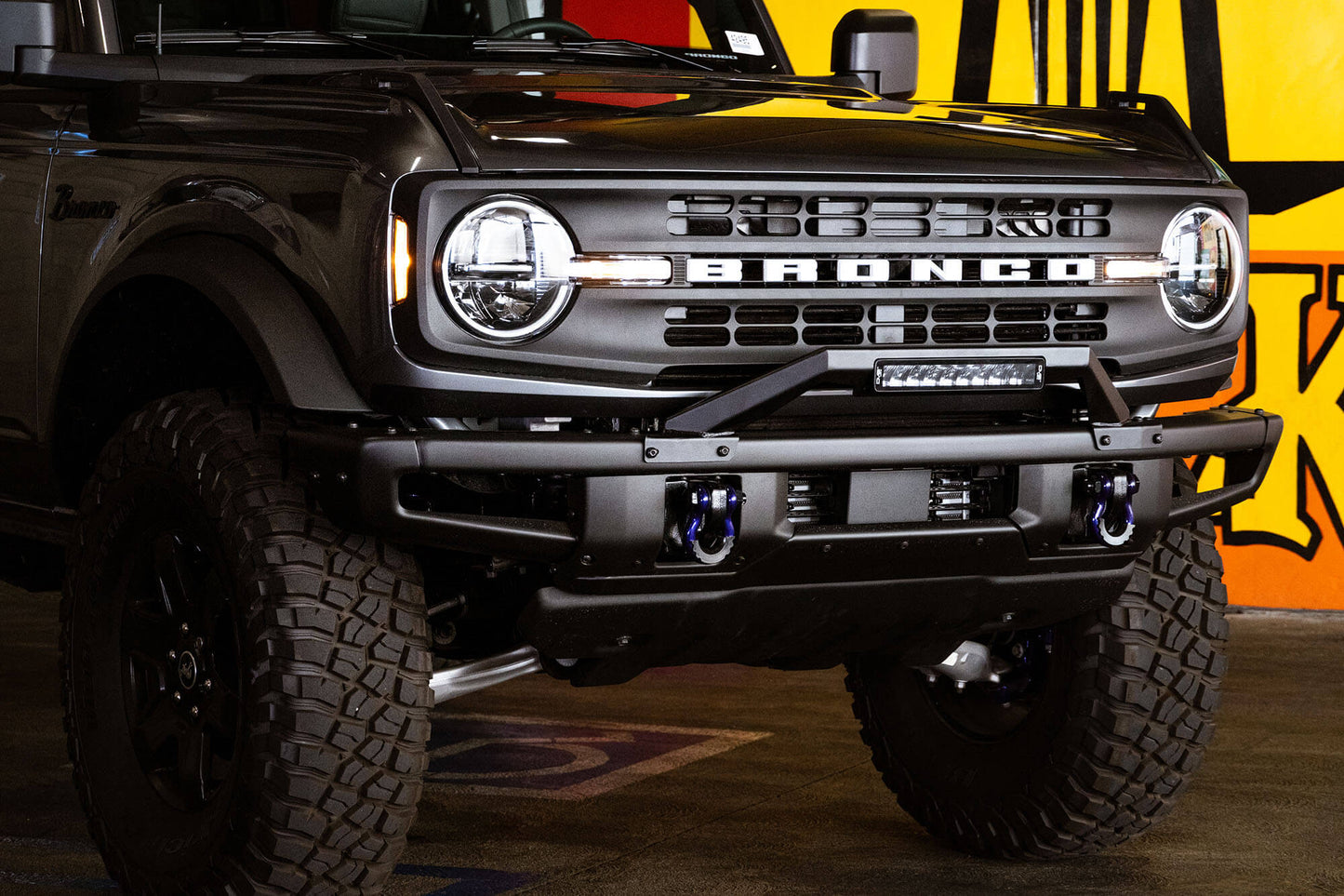 2021 2024 Ford Bronco Factory Modular Front Bumper Bull Bar DV8 Offroad-13