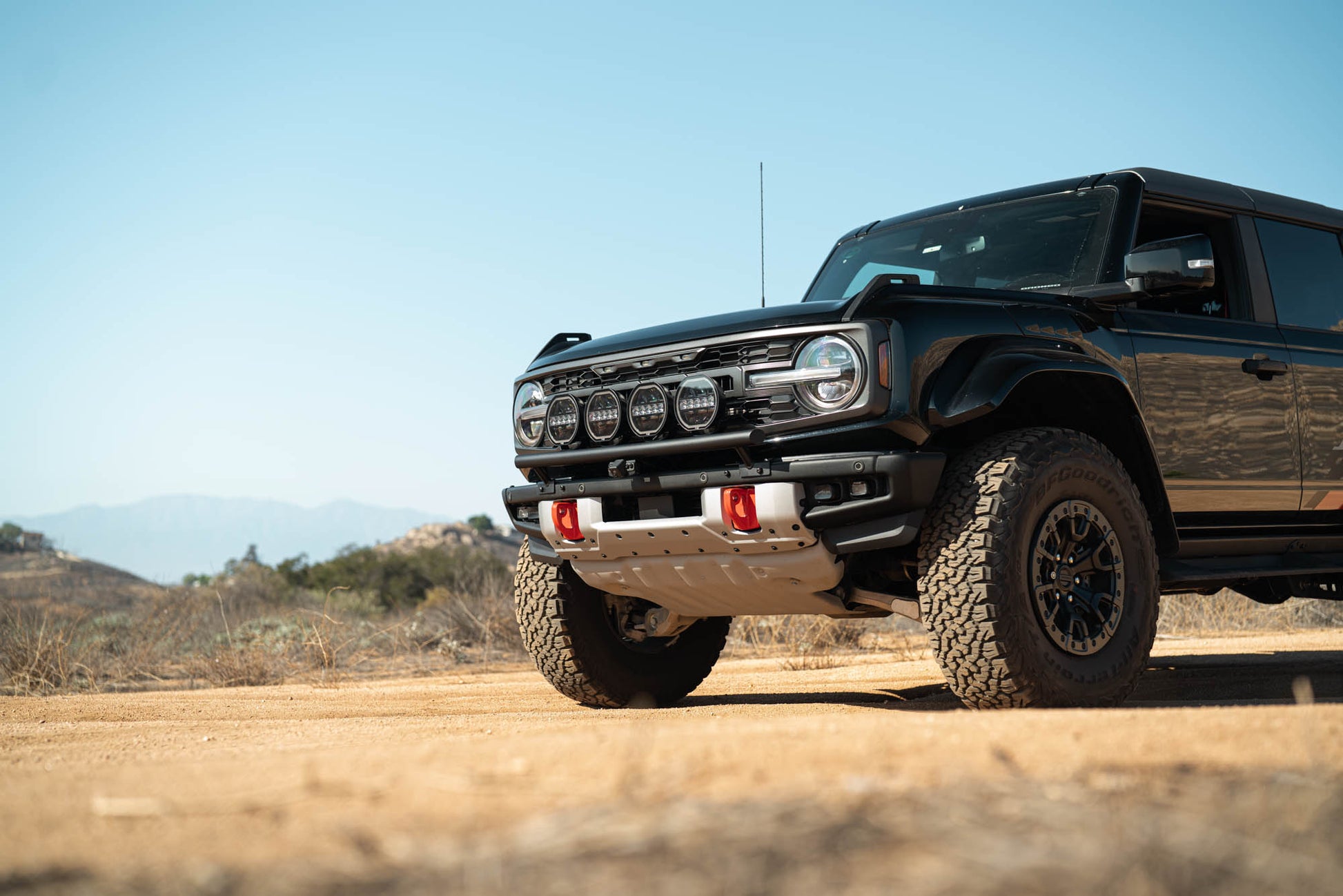 2021 2025 Ford Bronco Tube Push Bar DV8 Offroad-5