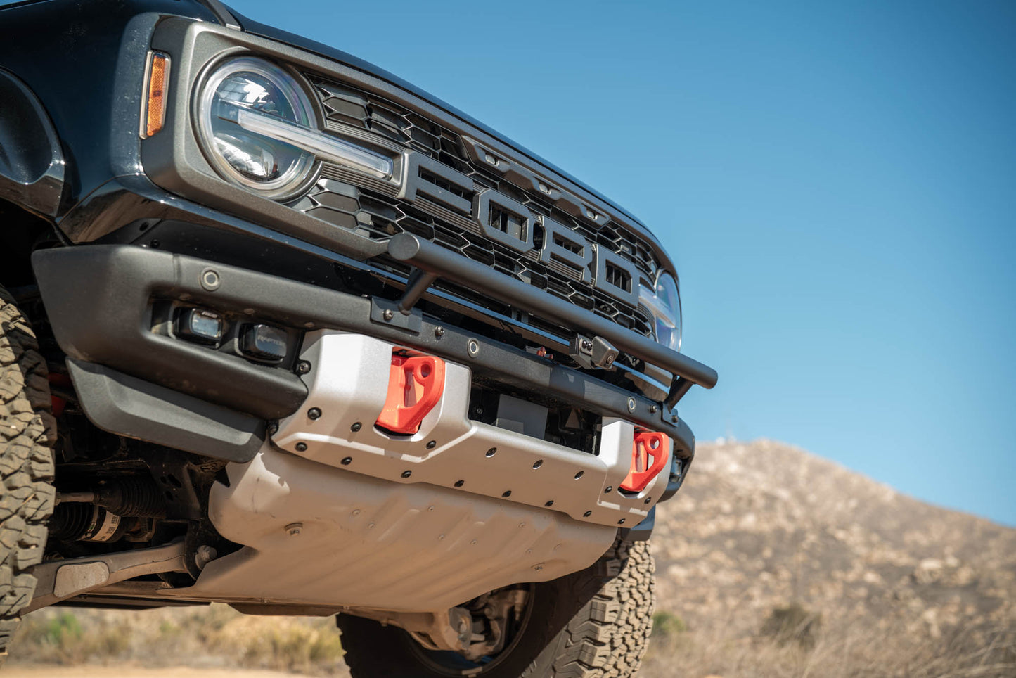 2021 2025 Ford Bronco Tube Push Bar DV8 Offroad-8