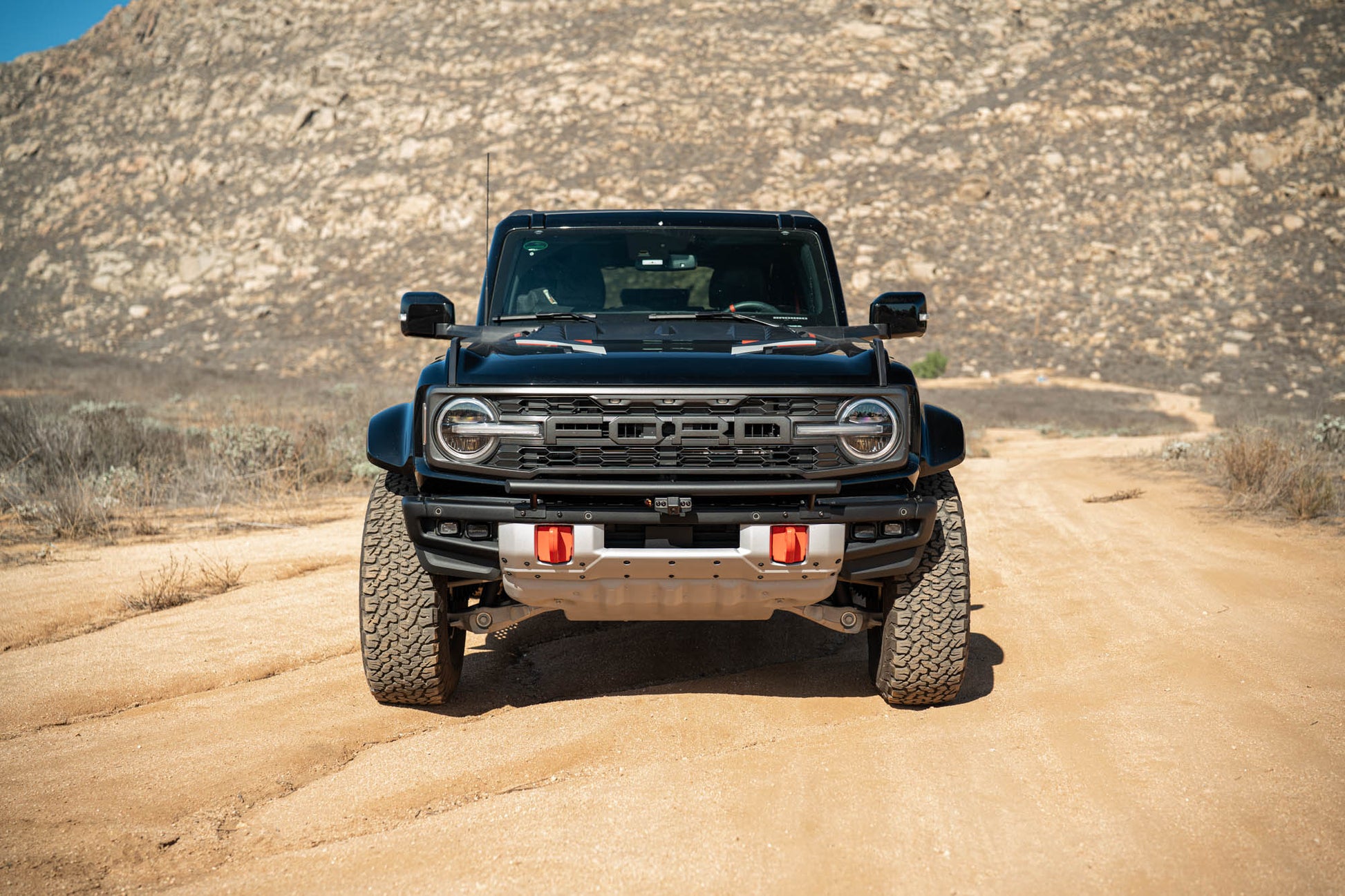 2021 2025 Ford Bronco Tube Push Bar DV8 Offroad-9
