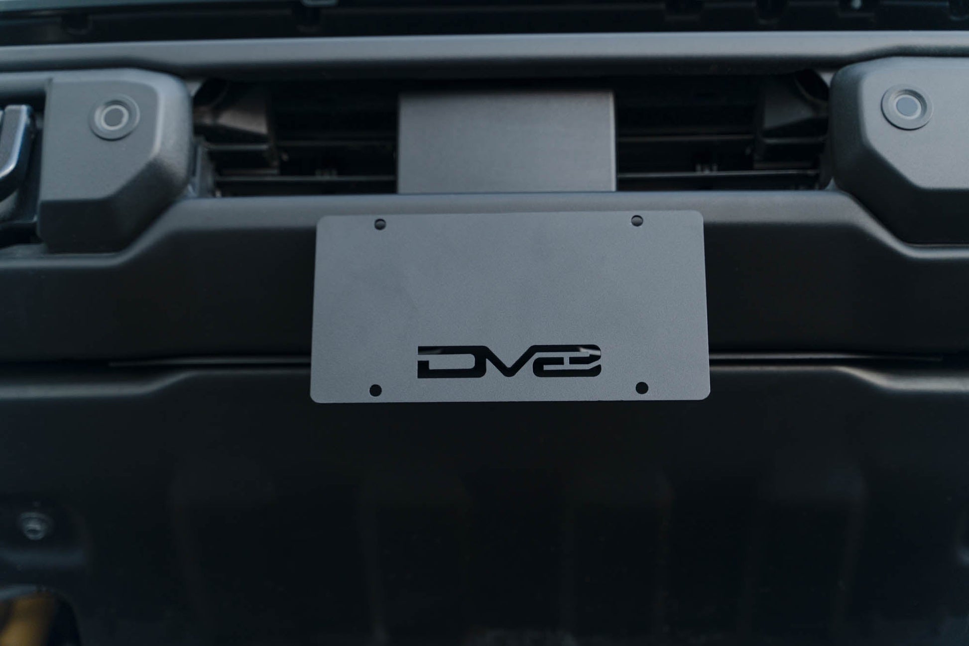 2021 2024 Ford Bronco Capable Bumper Front License Plate Mount DV8 Offroad-2