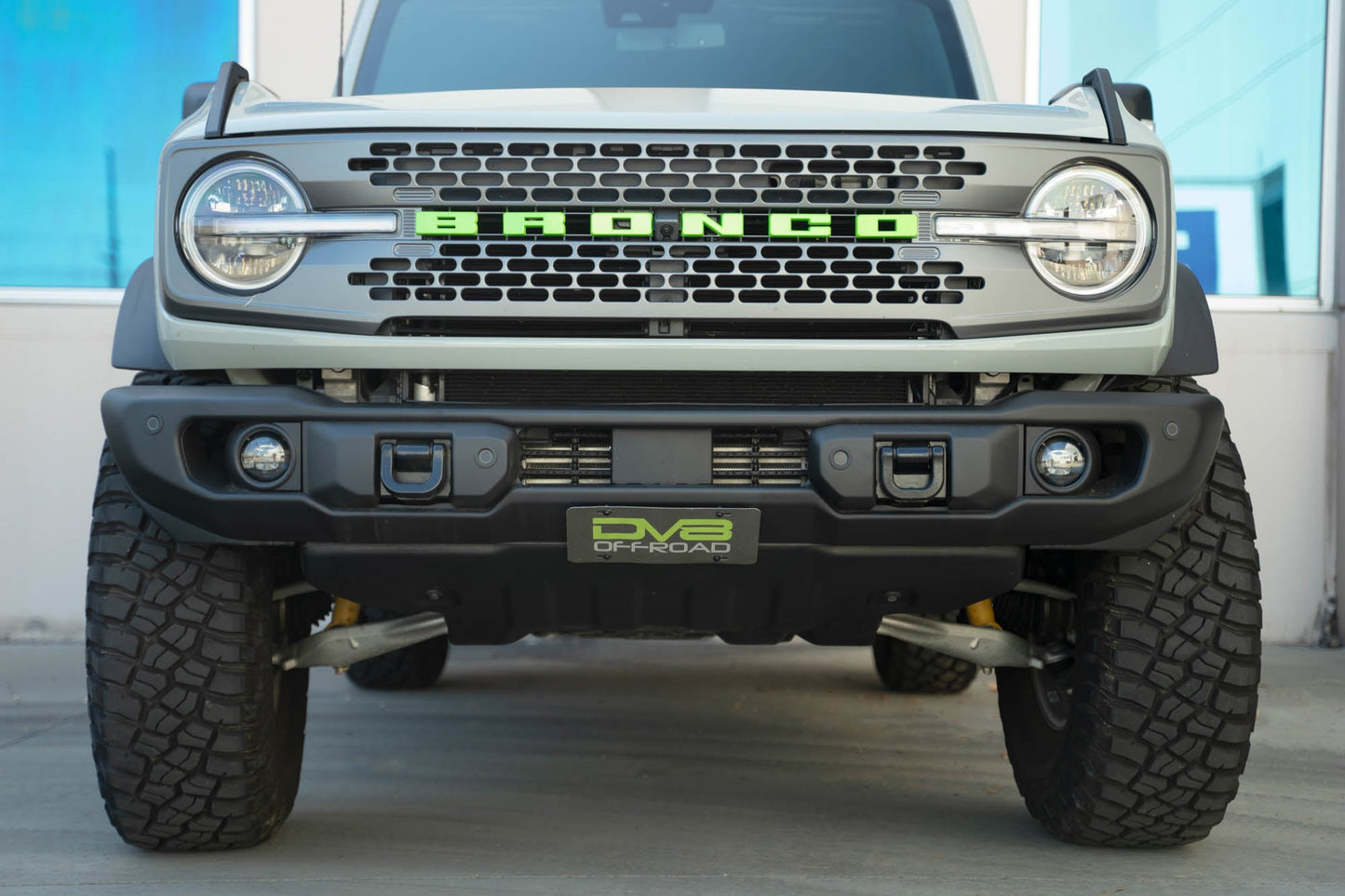 2021 2024 Ford Bronco Capable Bumper Slanted Front License Plate Mount DV8 Offroad-2