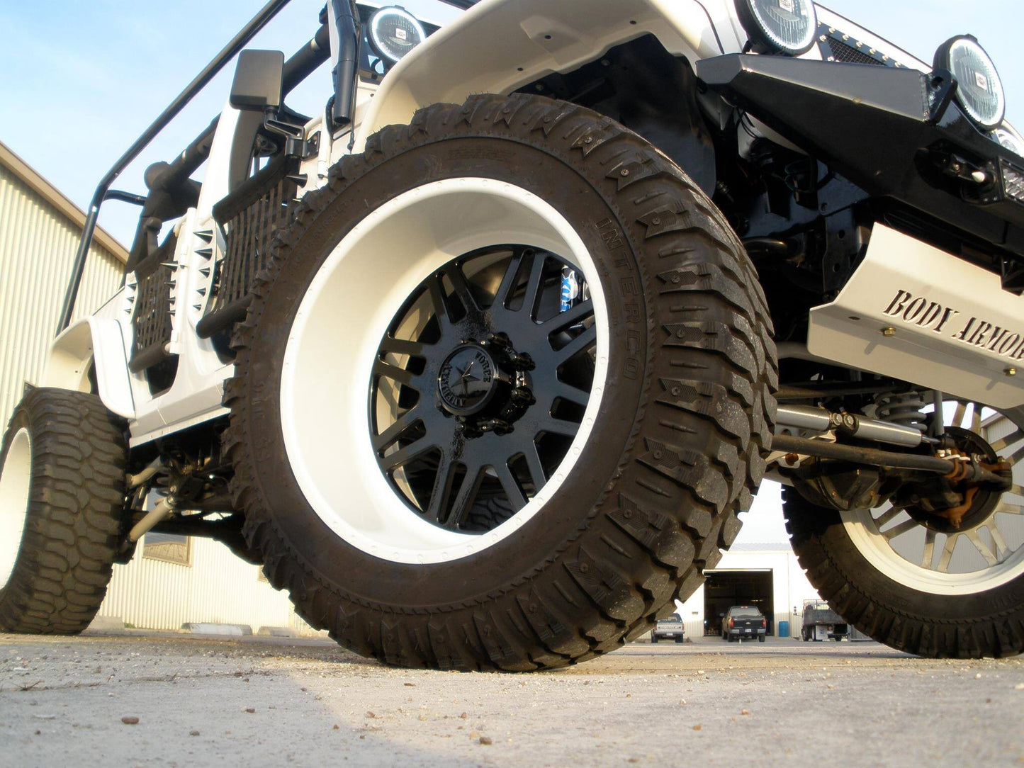 SS-M16 33x10.50R17LT Radial Light Truck Hybrid Terrain Interco Tire-3